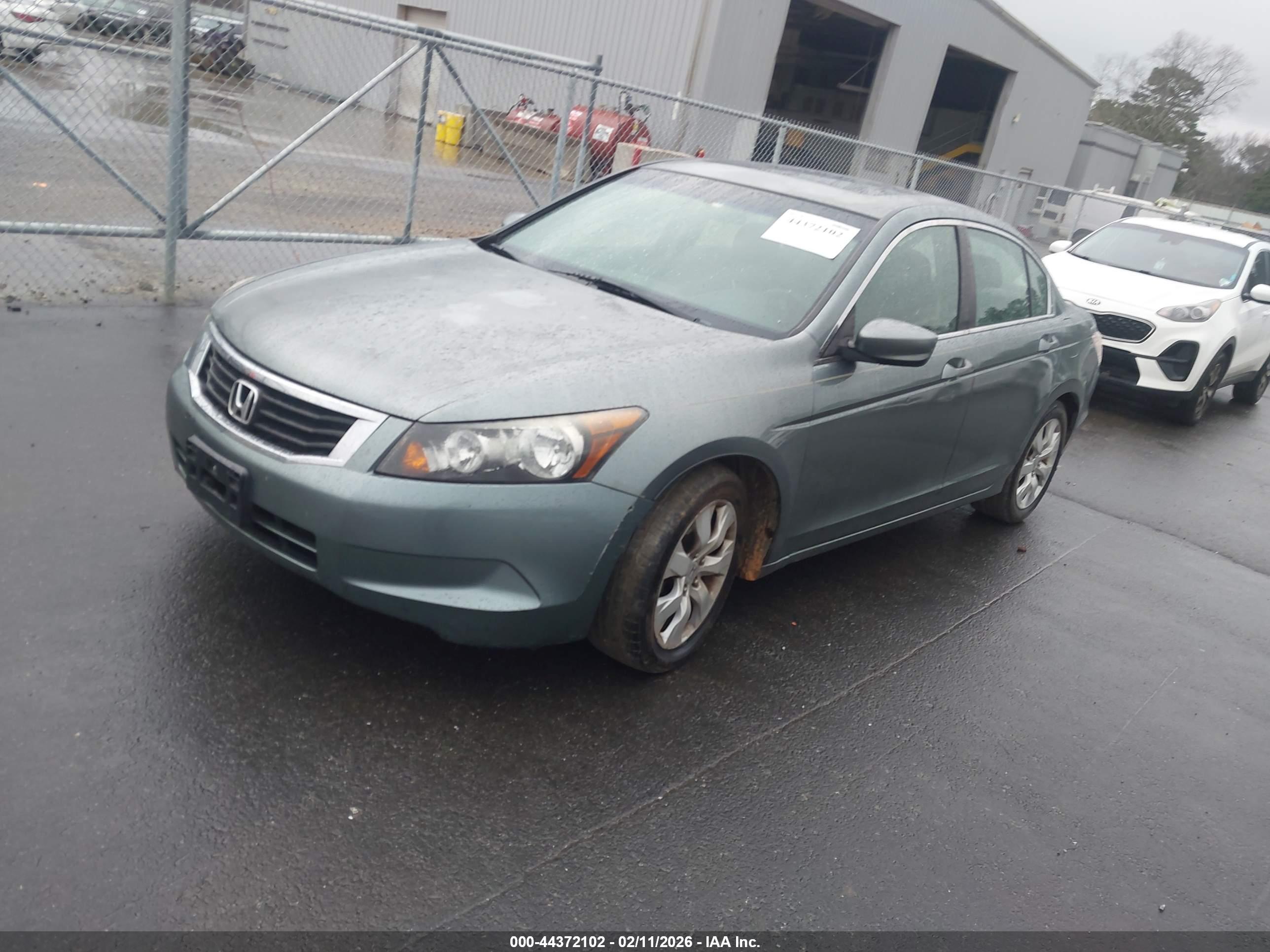 HONDA ACCORD image 2