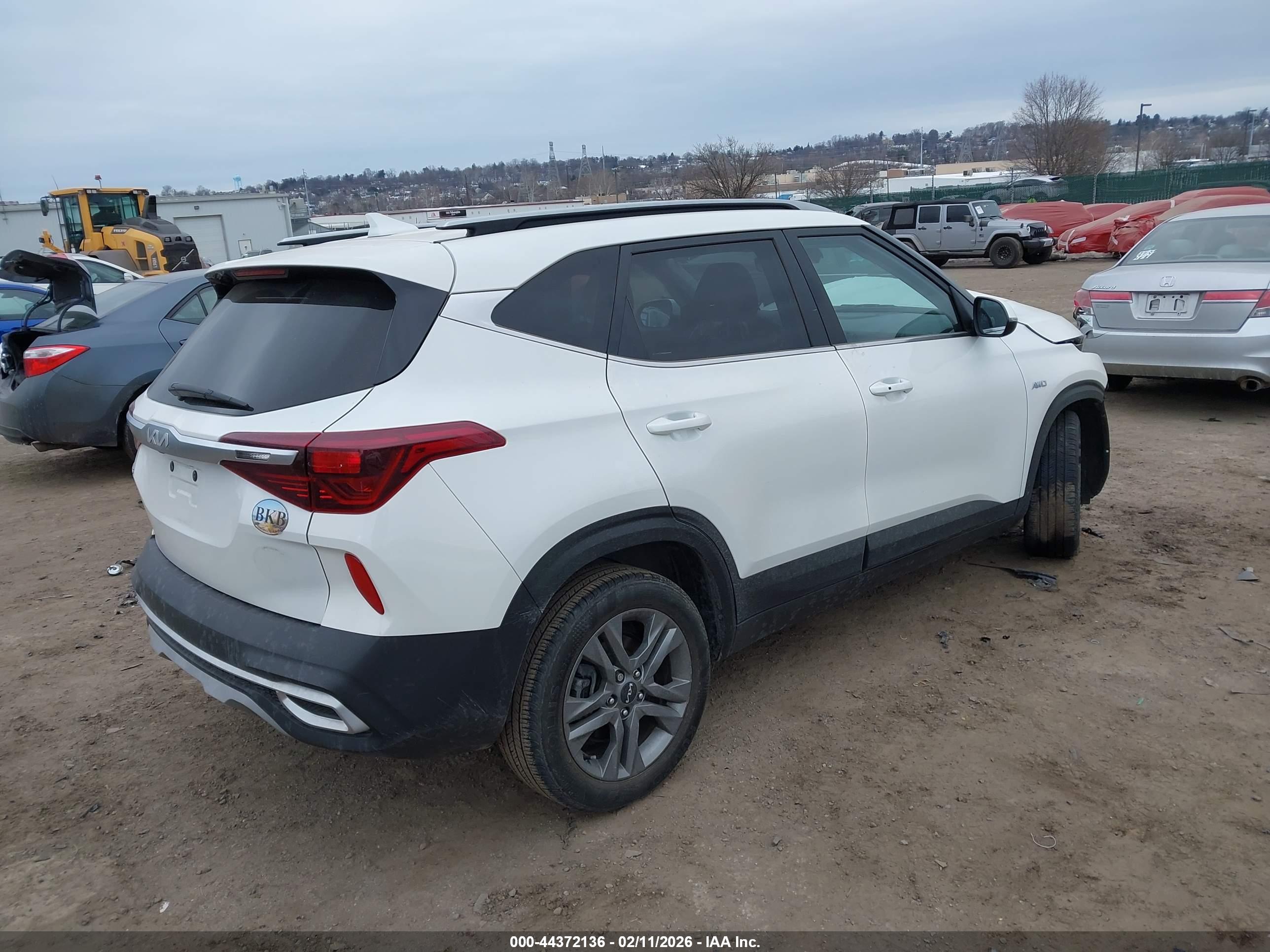KIA SELTOS image 4