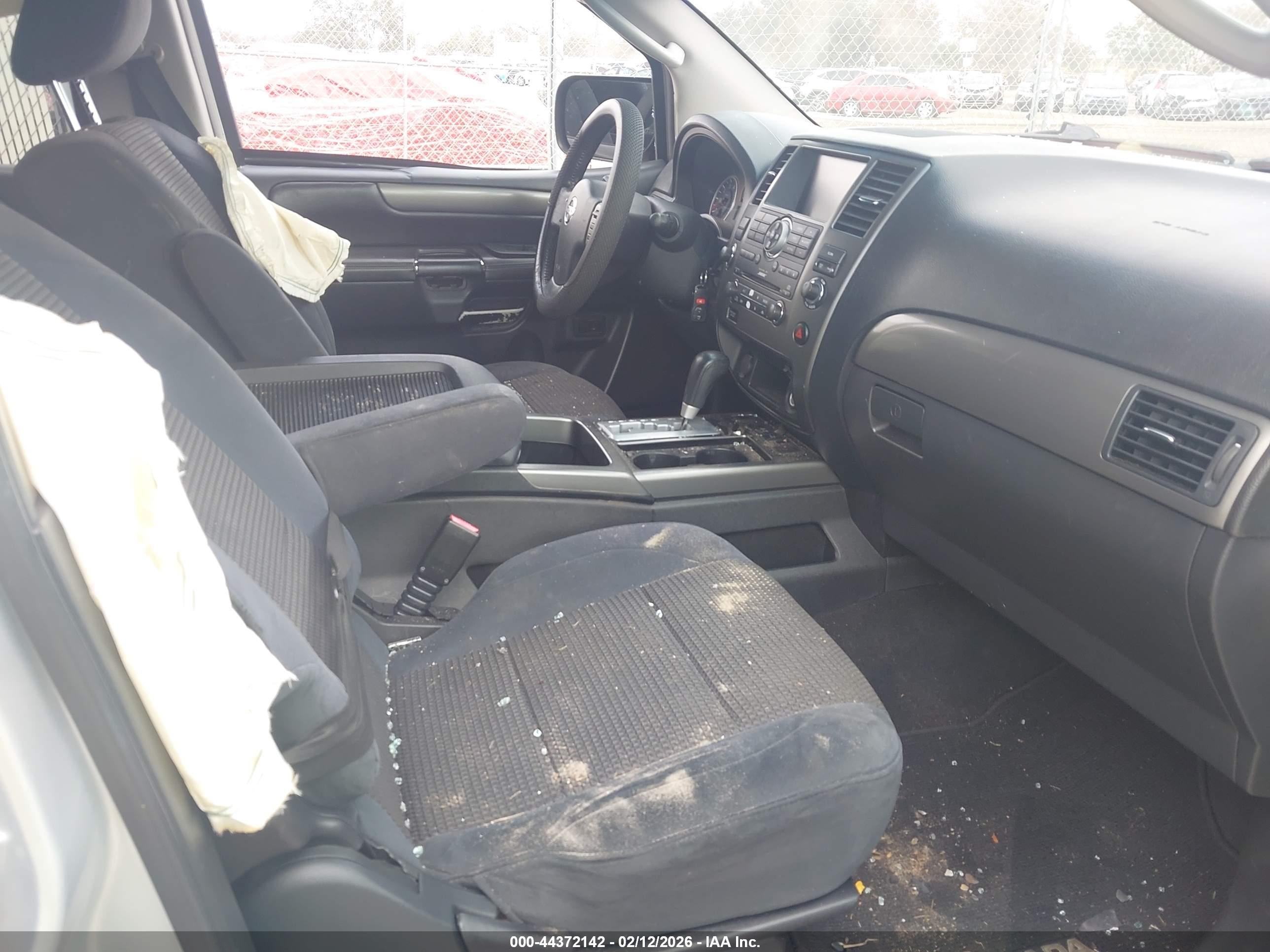NISSAN ARMADA image 5
