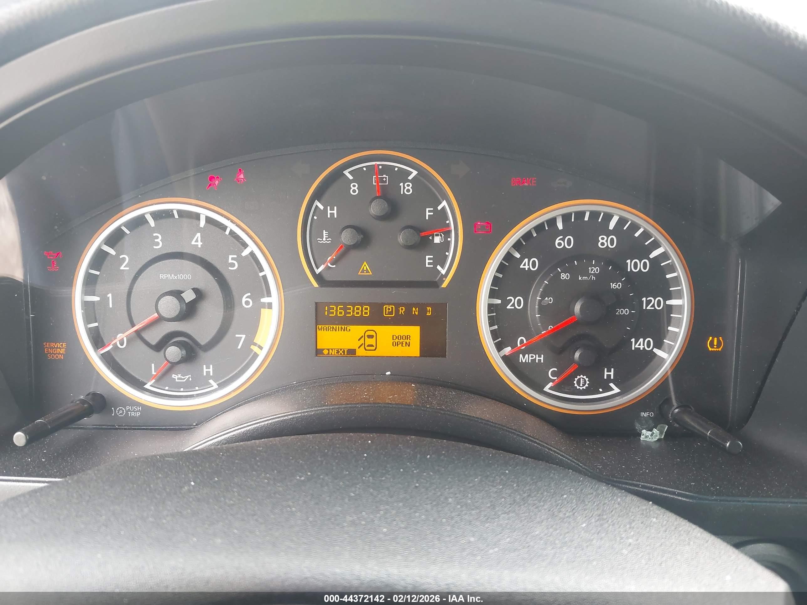 NISSAN ARMADA image 7