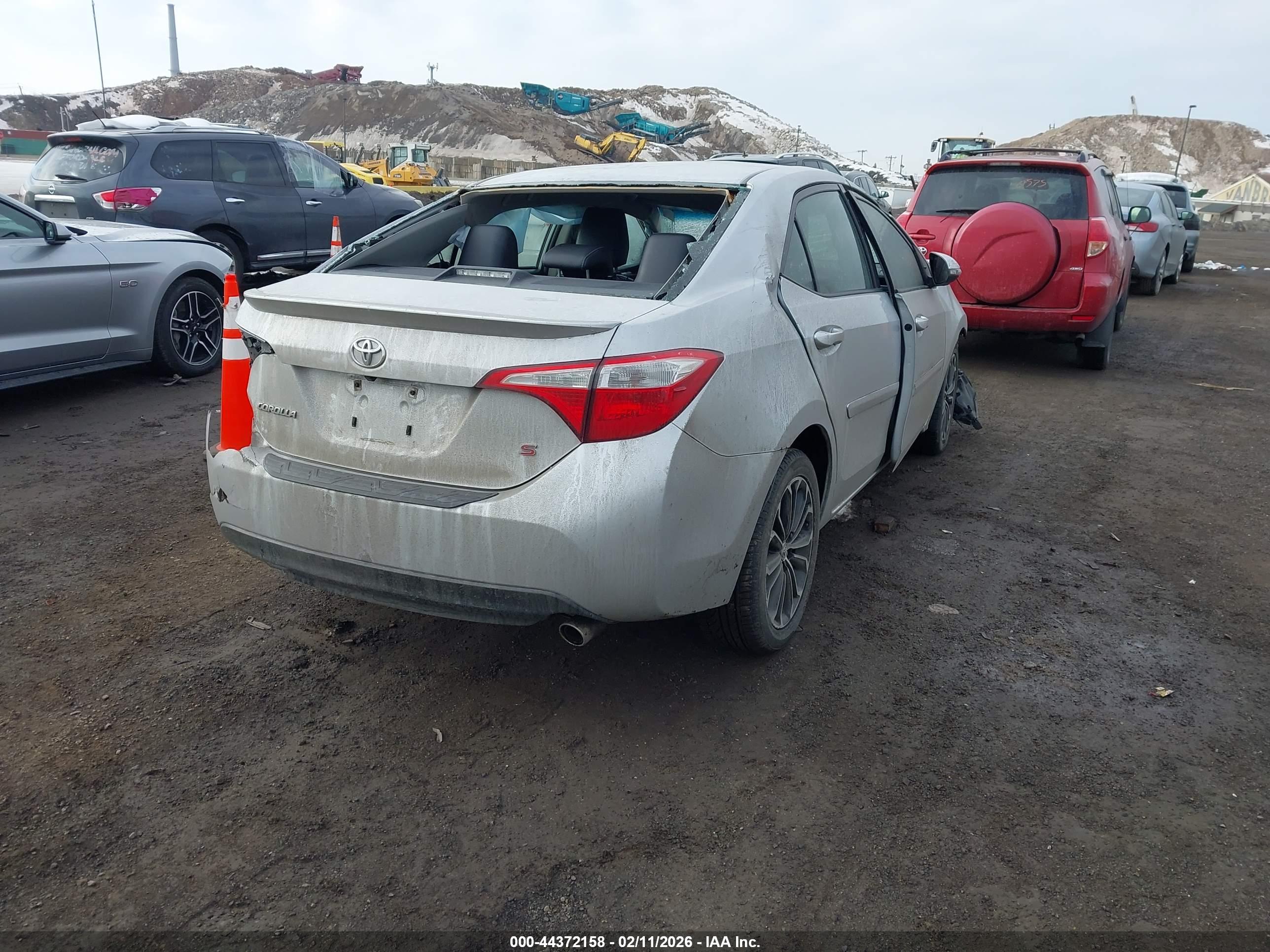 TOYOTA COROLLA image 4