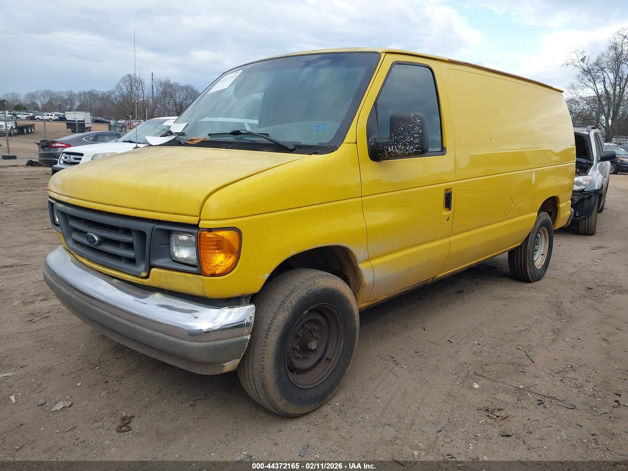 FORD E-250 image 2