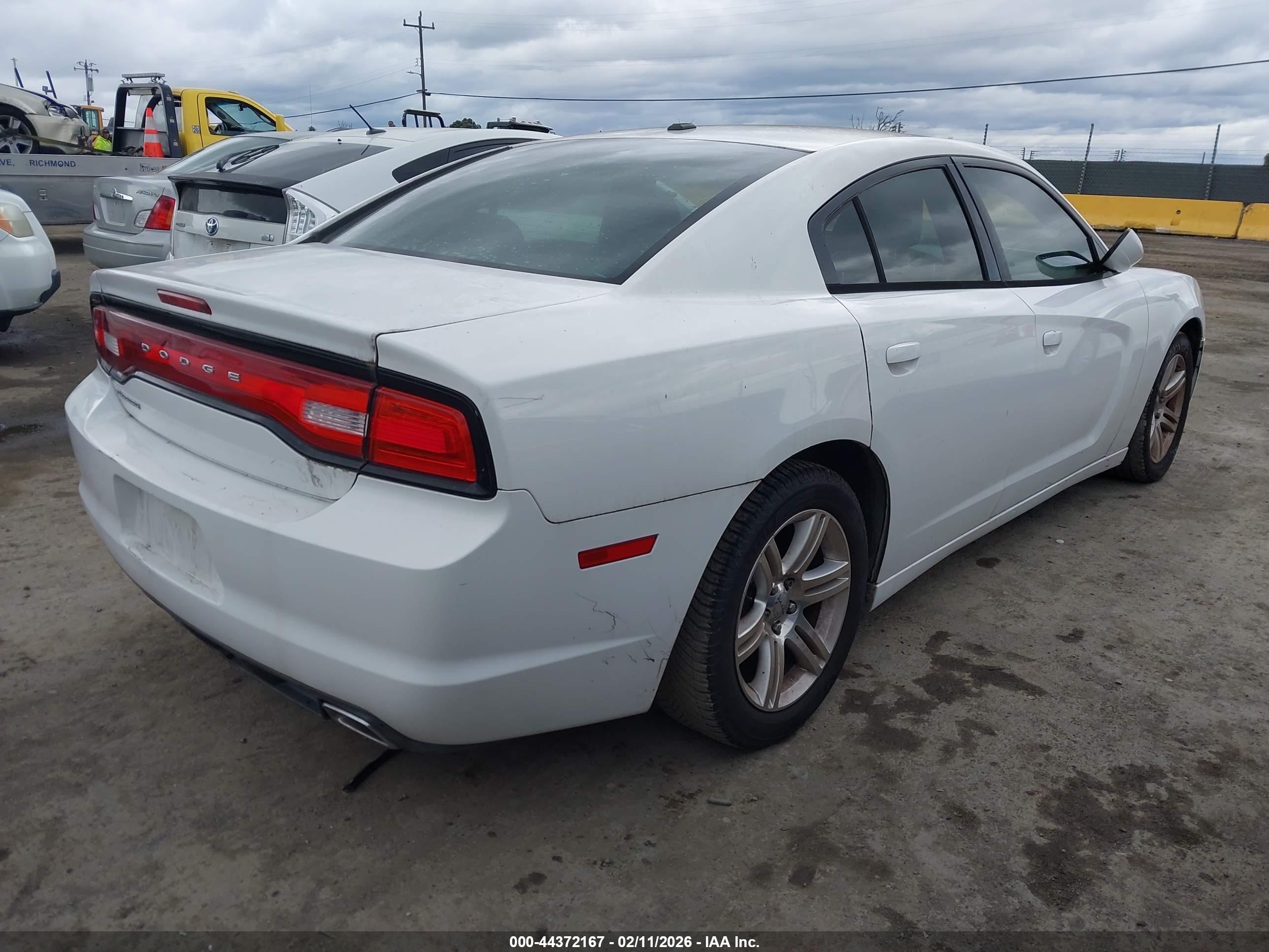 DODGE CHARGER image 4