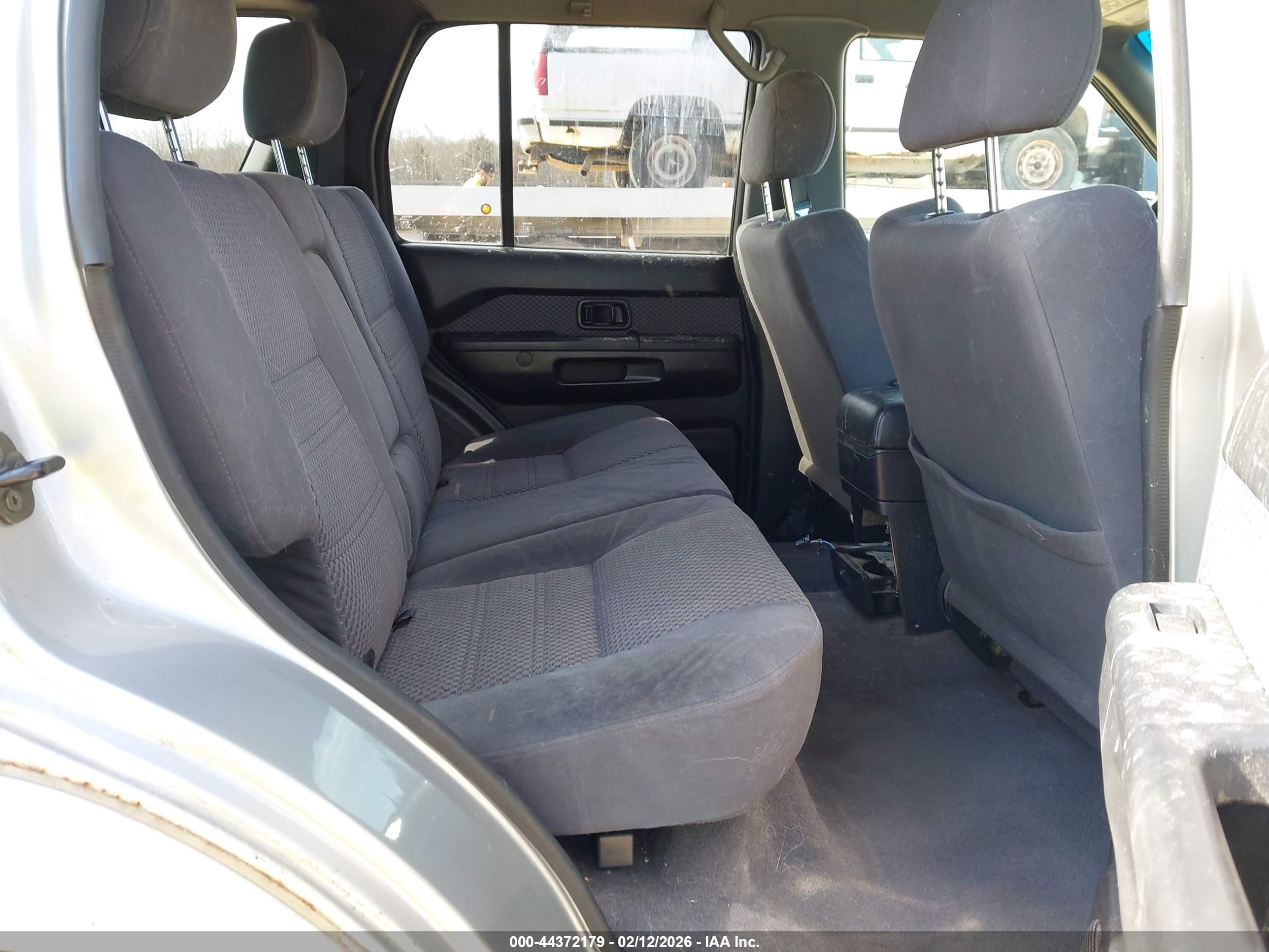 NISSAN PATHFINDER image 8