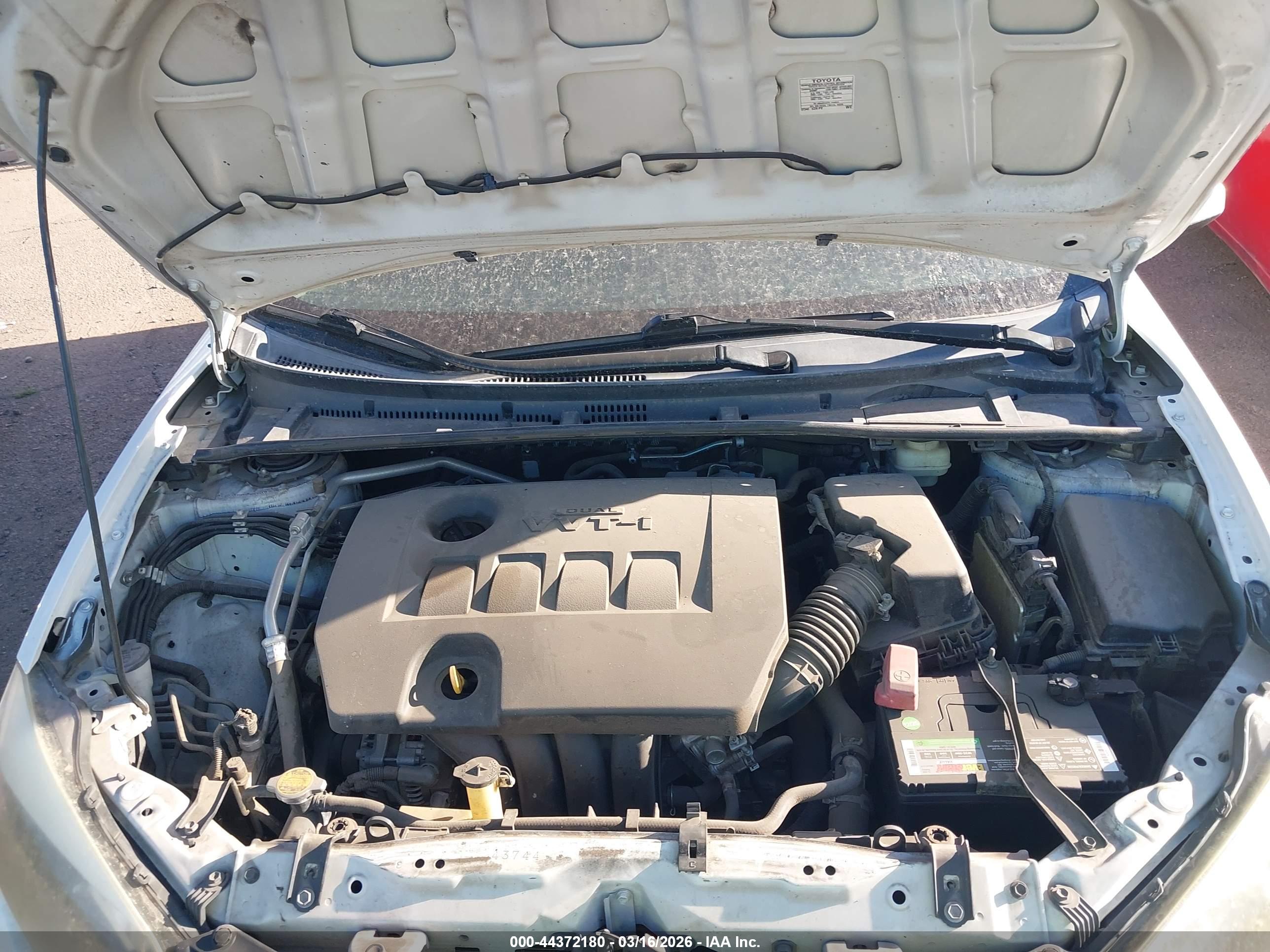 TOYOTA COROLLA image 10