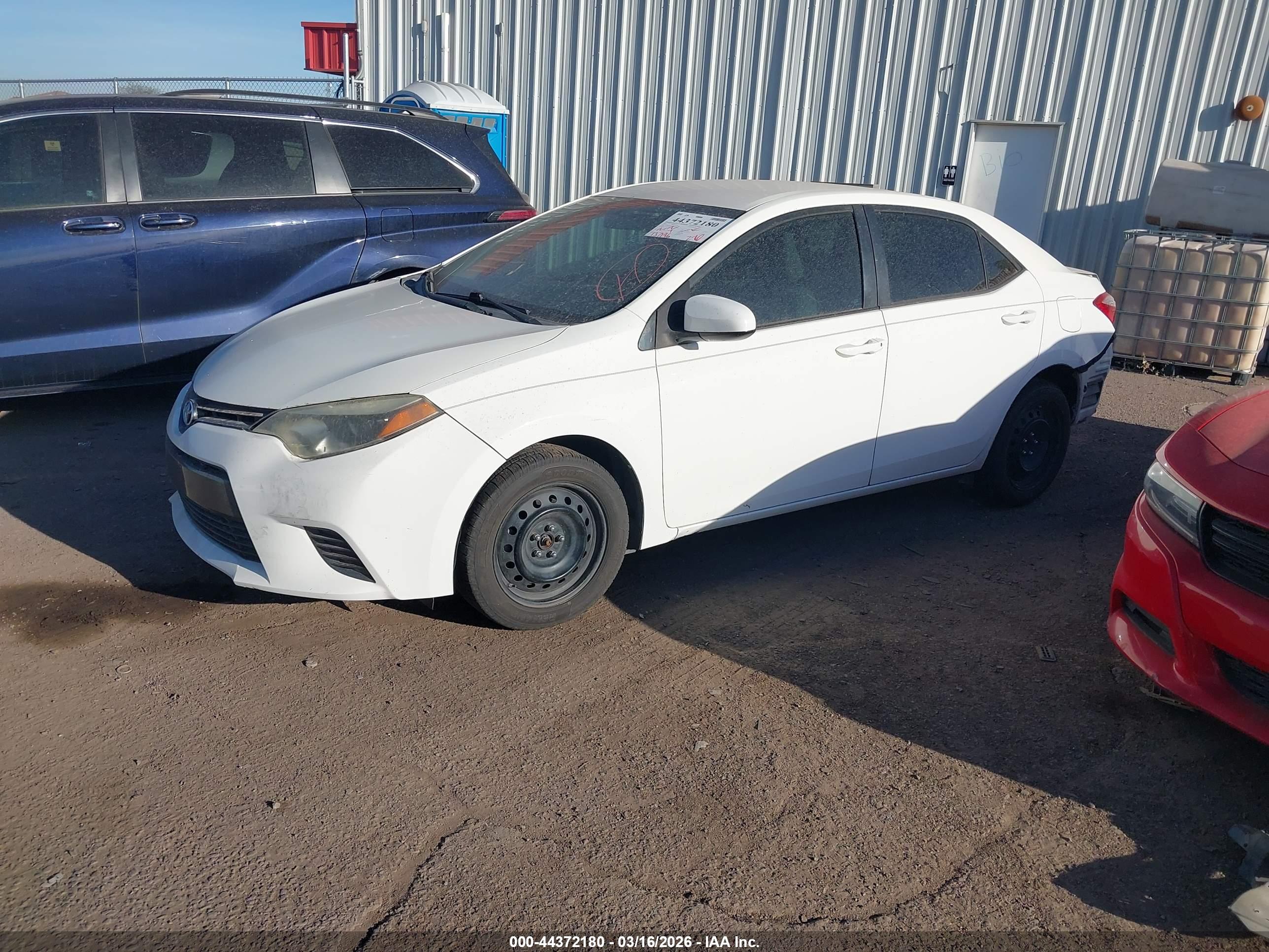 TOYOTA COROLLA image 2