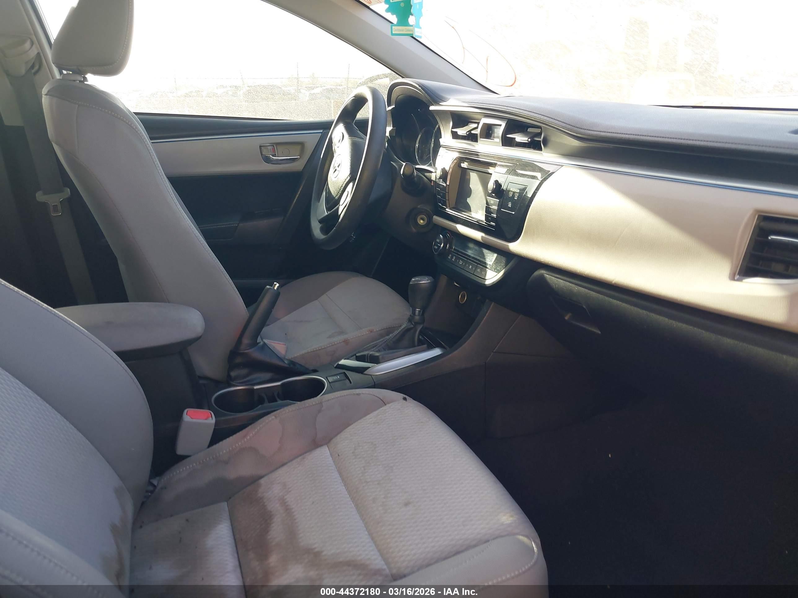 TOYOTA COROLLA image 5