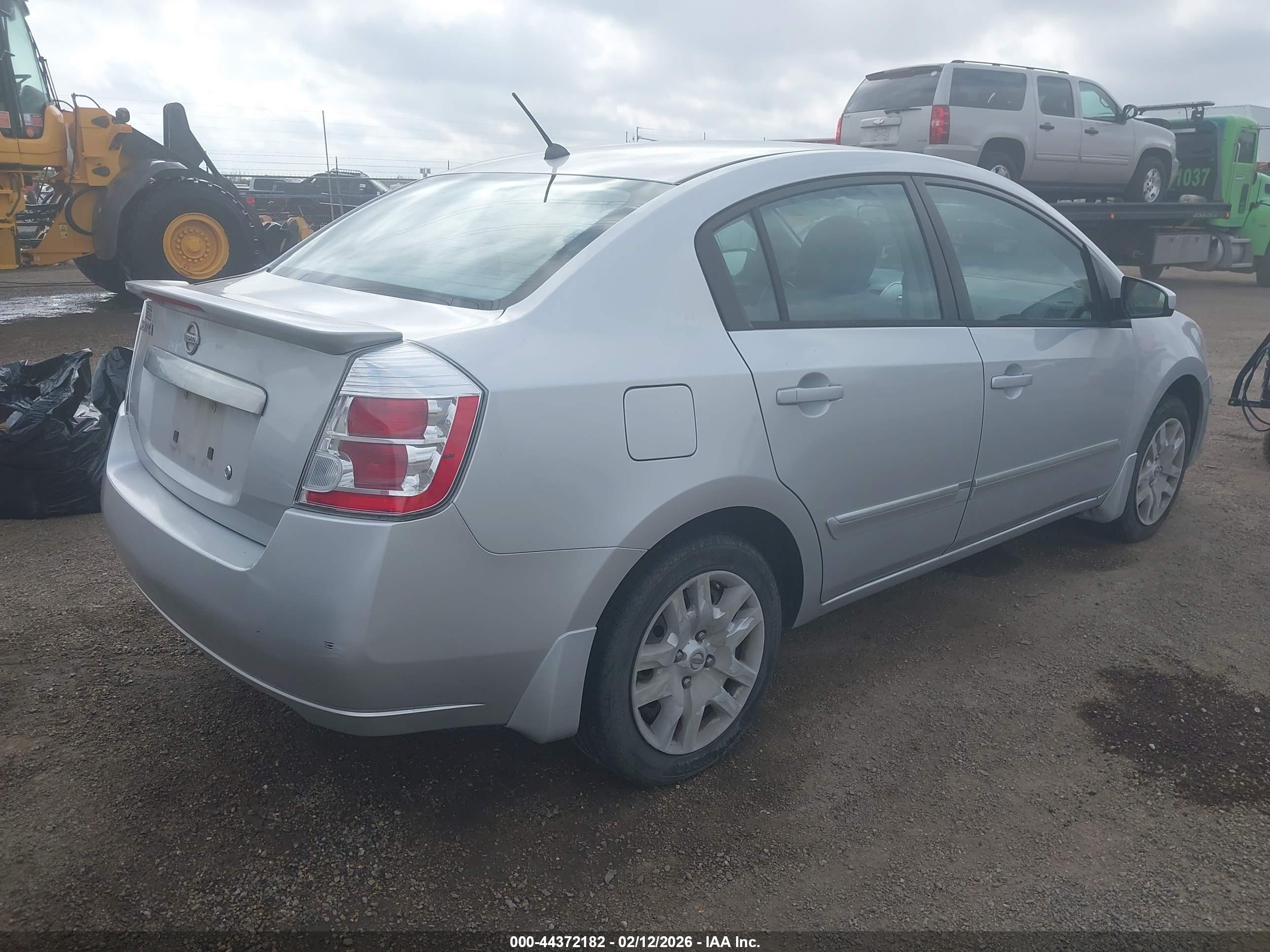 NISSAN SENTRA image 4