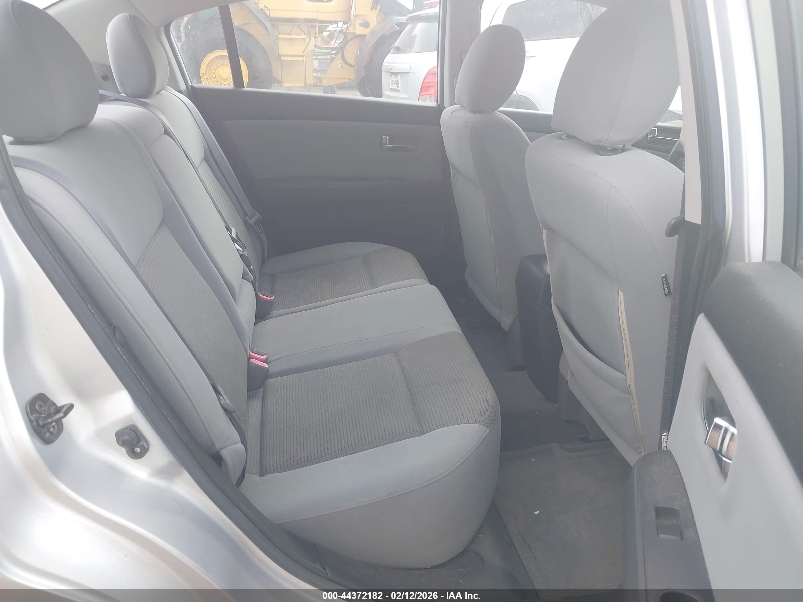 NISSAN SENTRA image 8
