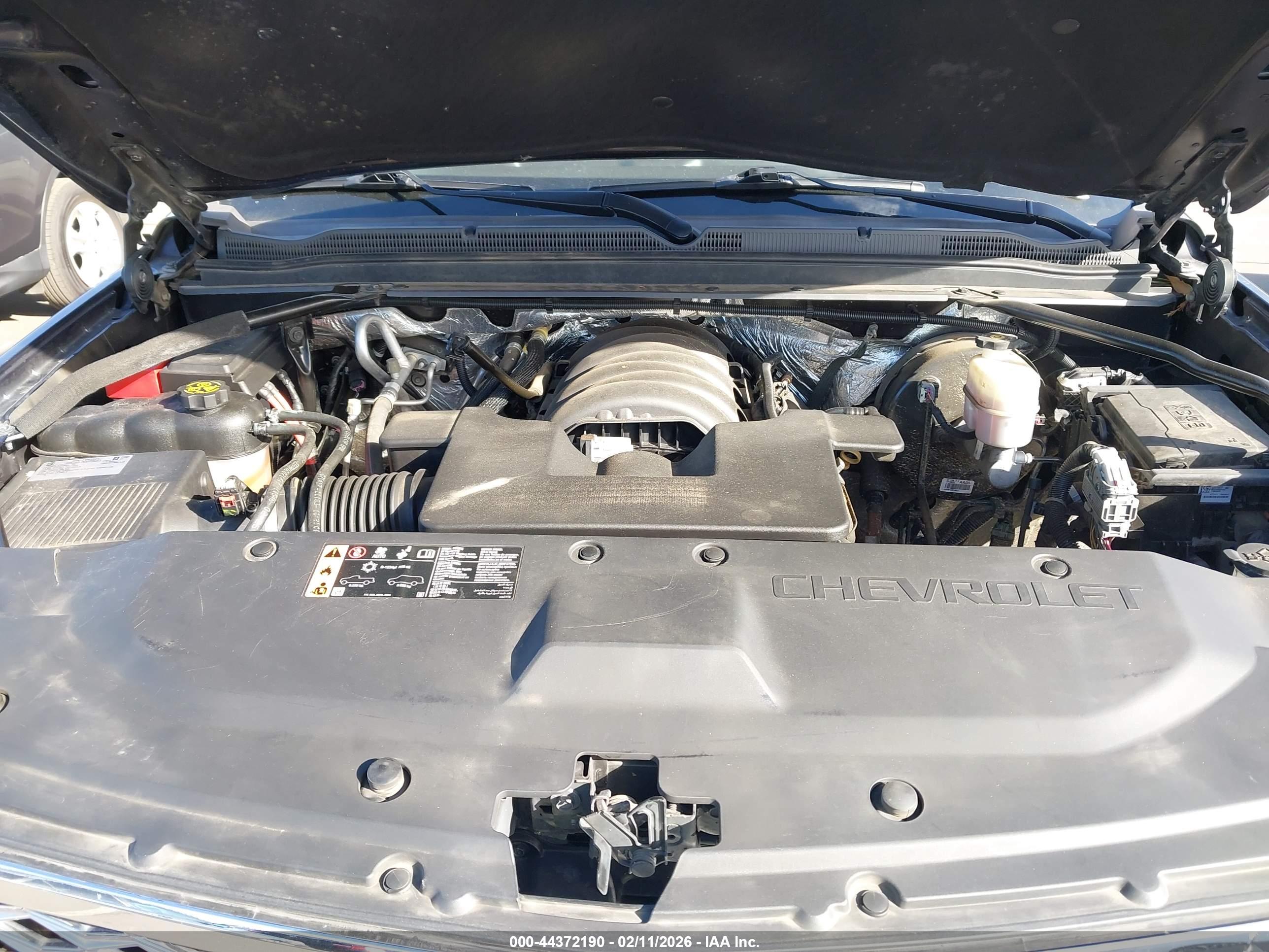 CHEVROLET TAHOE image 10