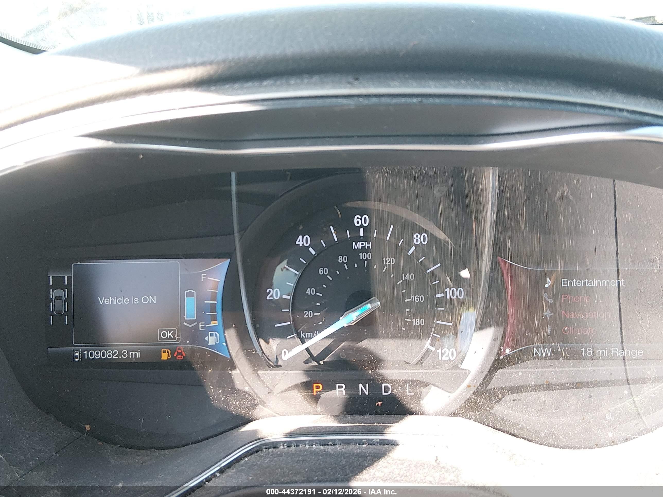 FORD FUSION image 7