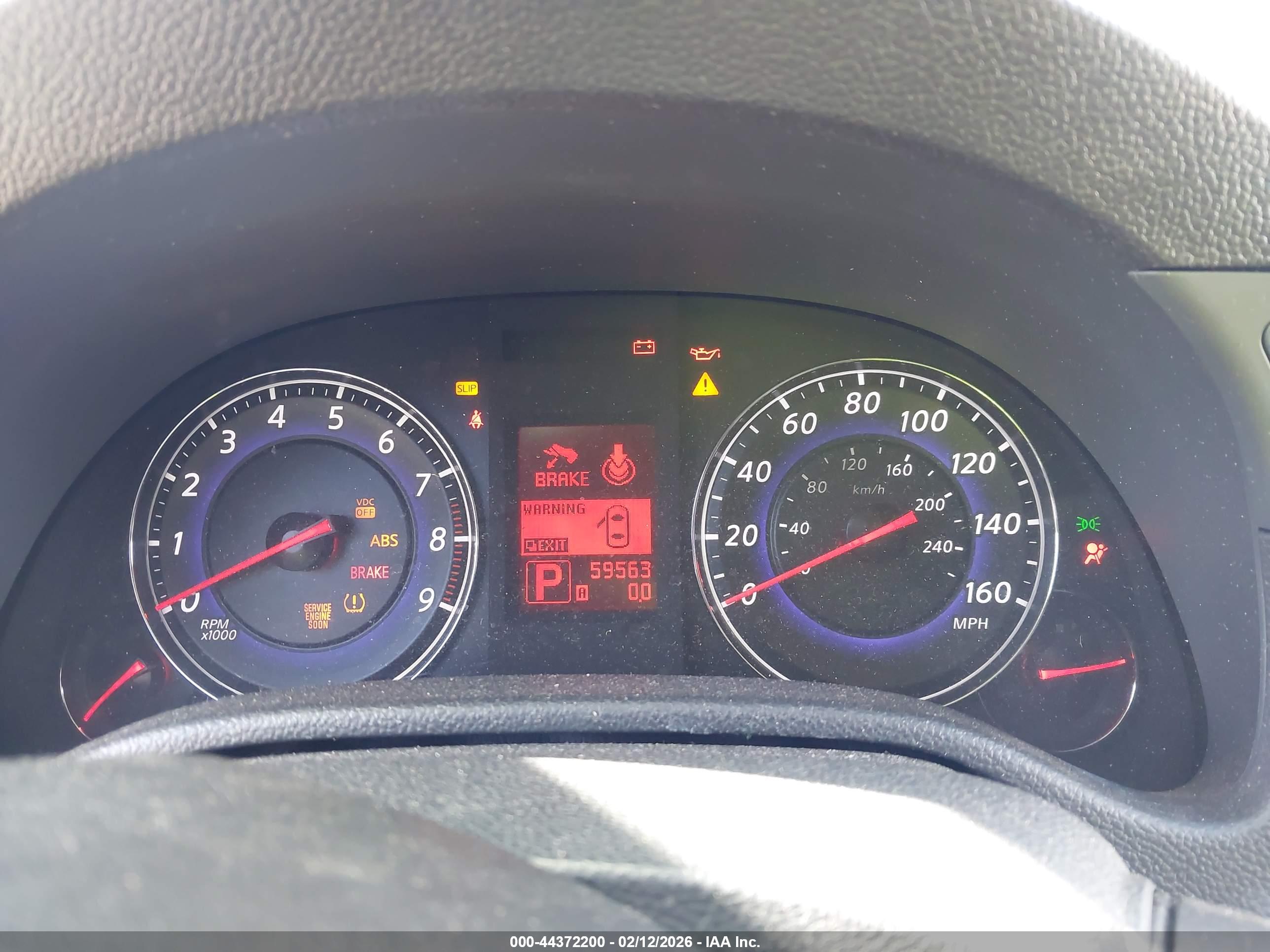 INFINITI G37 image 7
