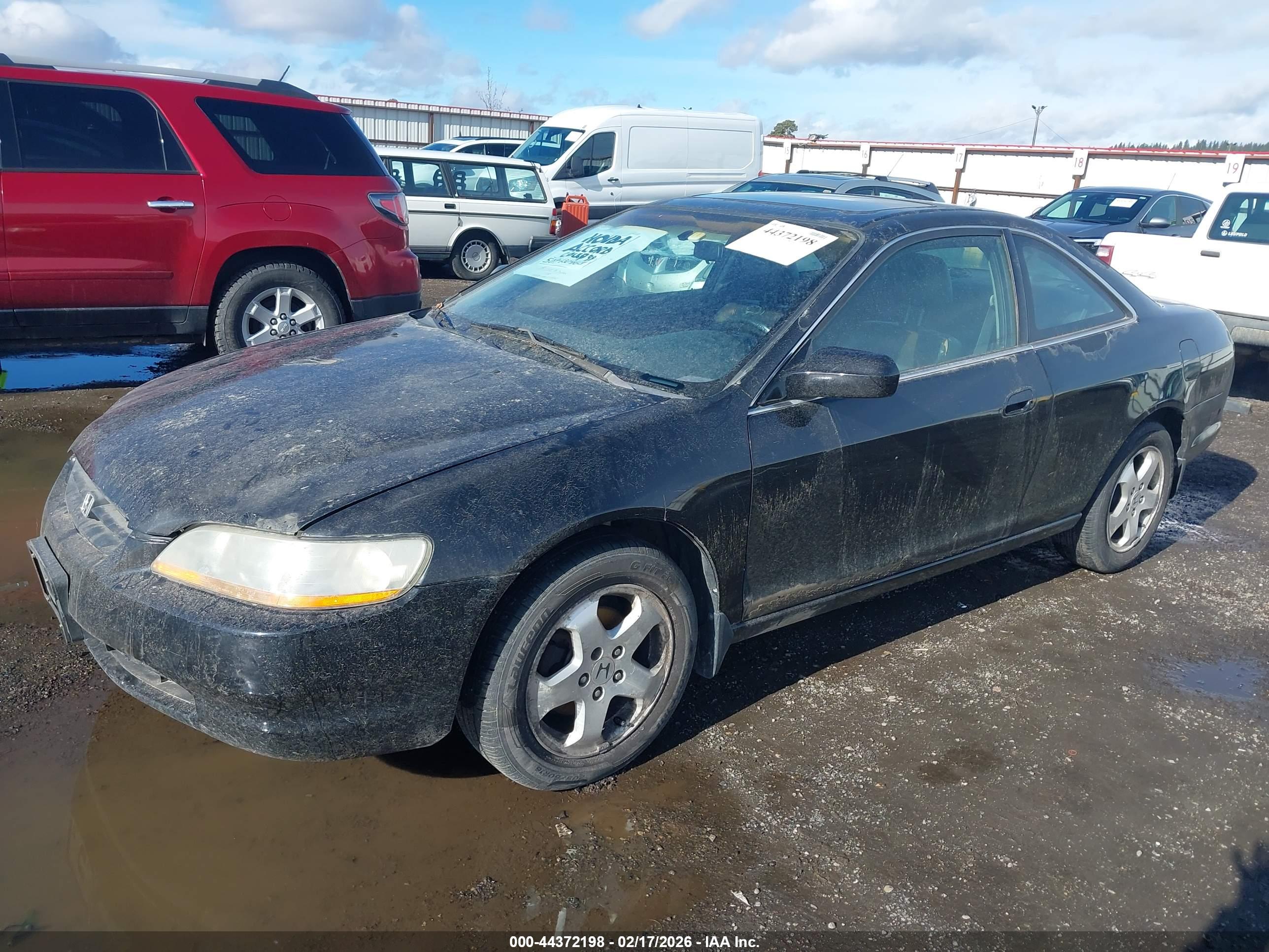 HONDA ACCORD image 2