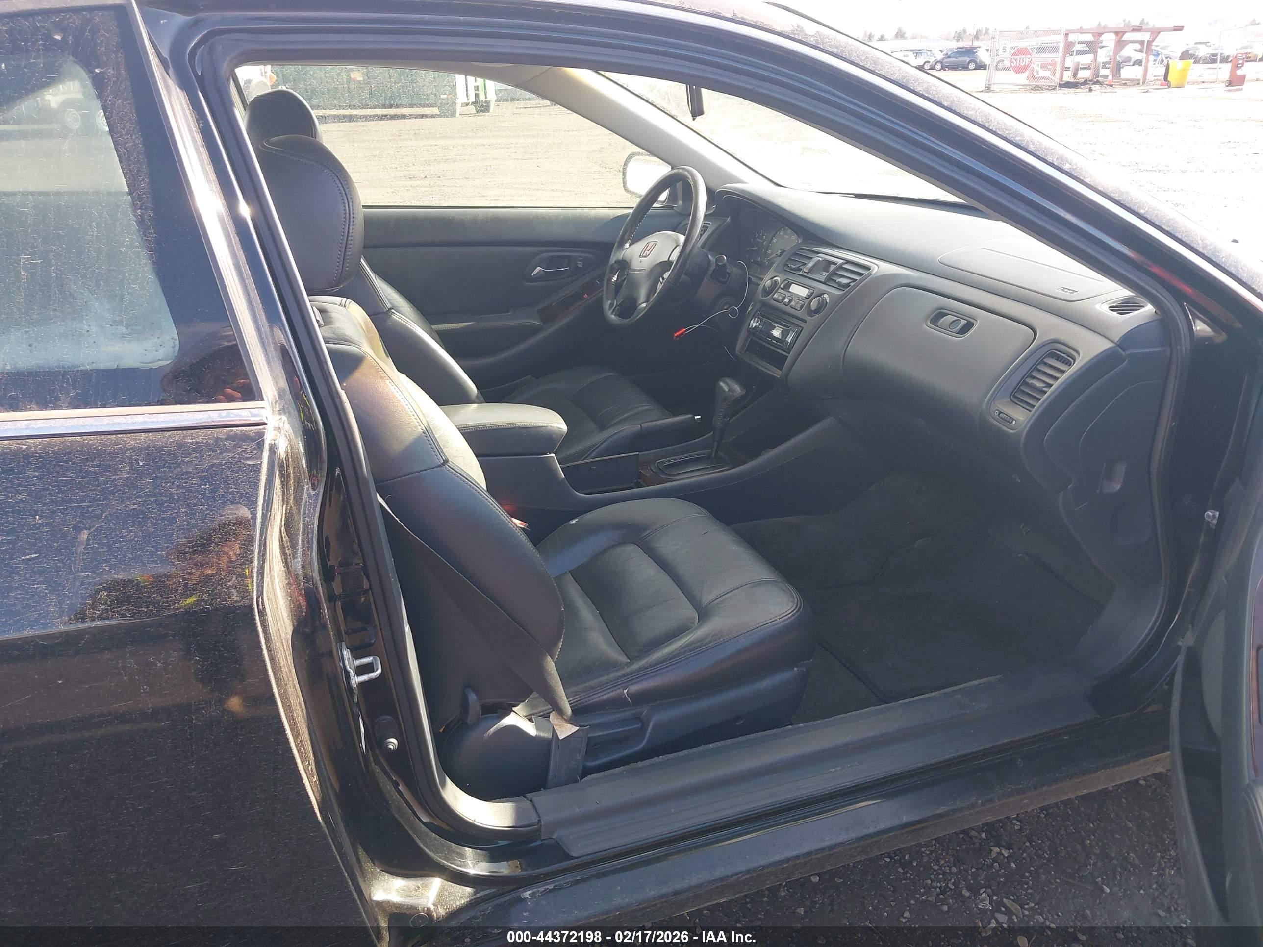 HONDA ACCORD image 5