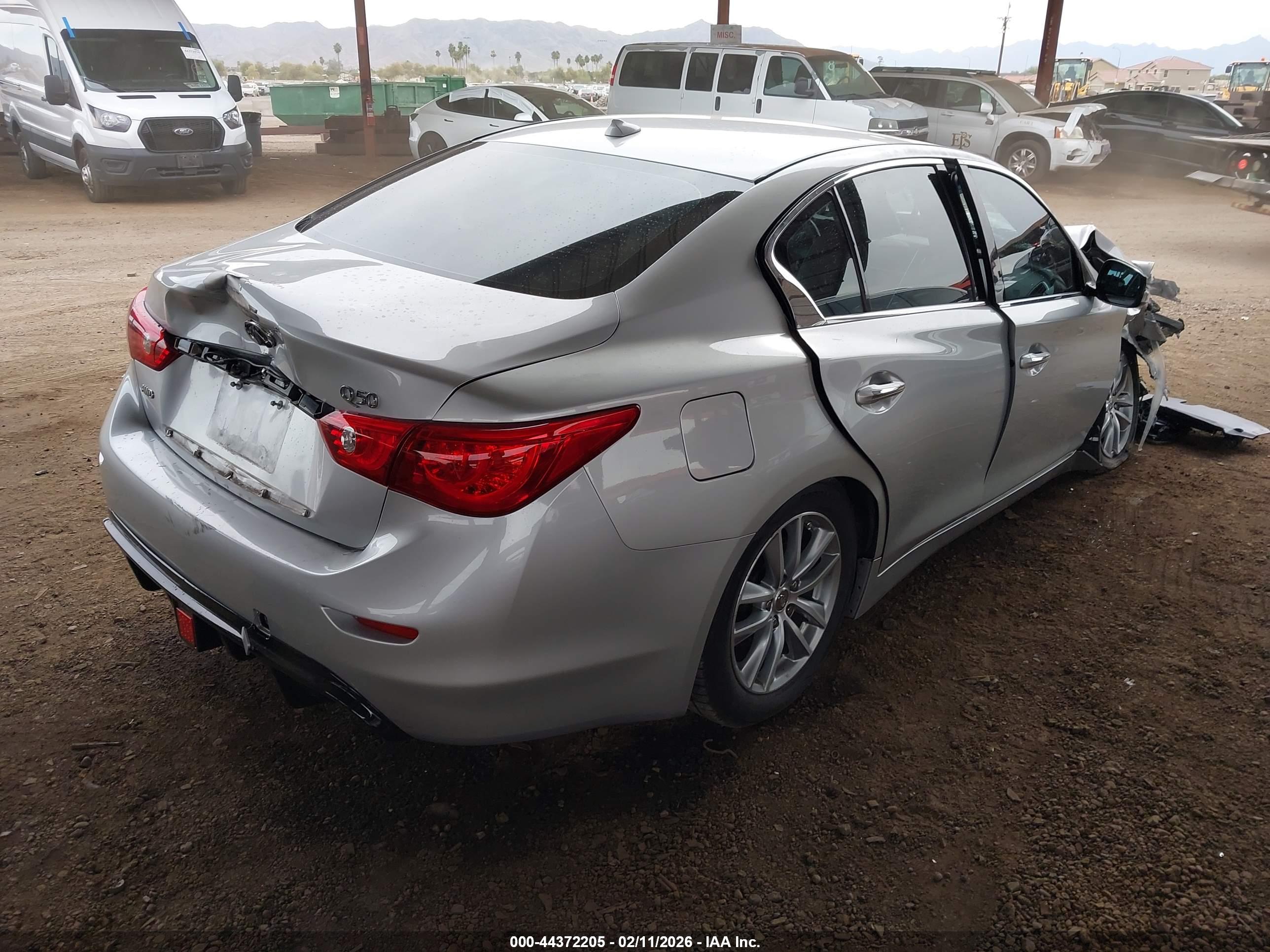 INFINITI Q50 image 4