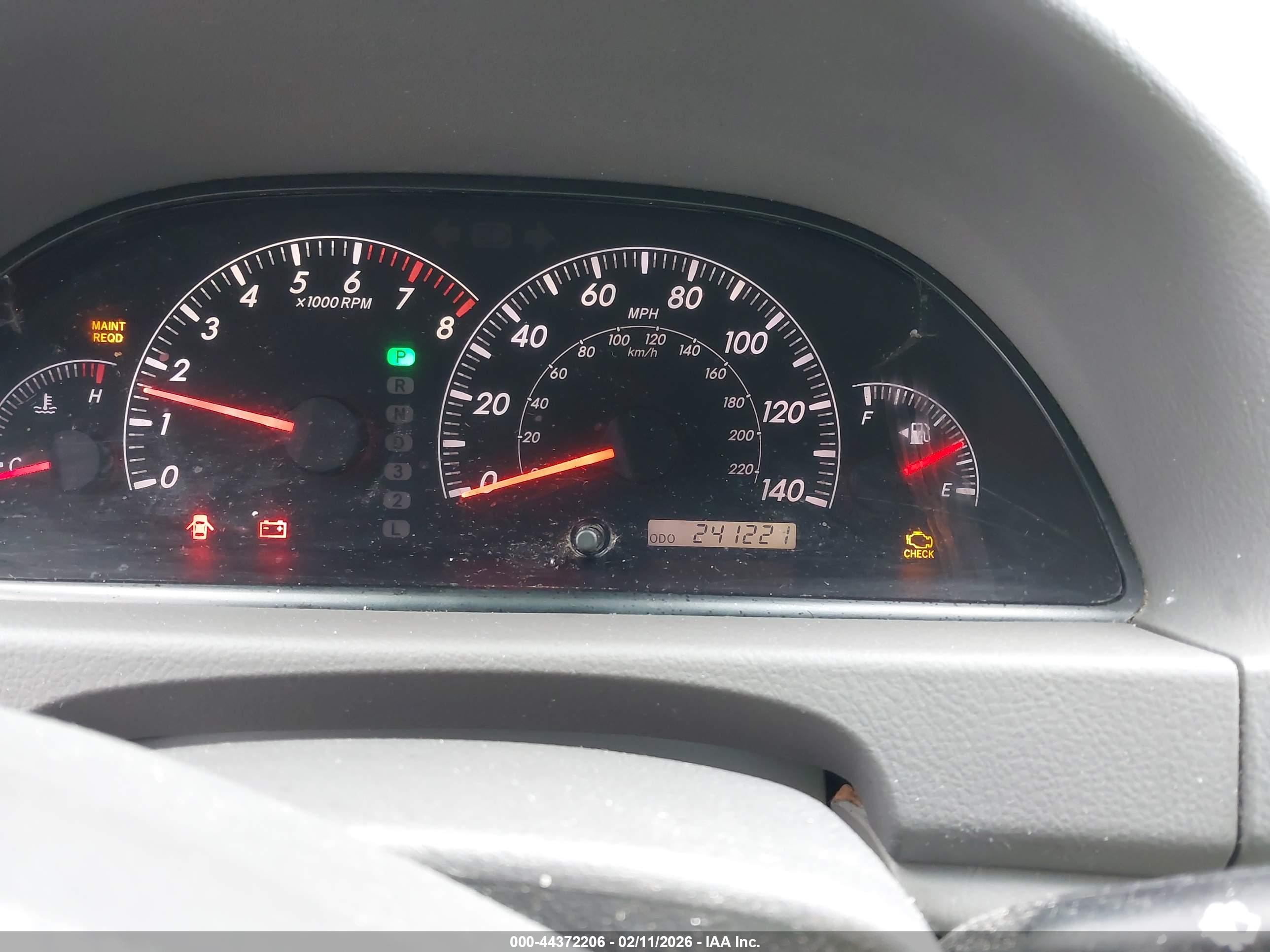 TOYOTA CAMRY image 7