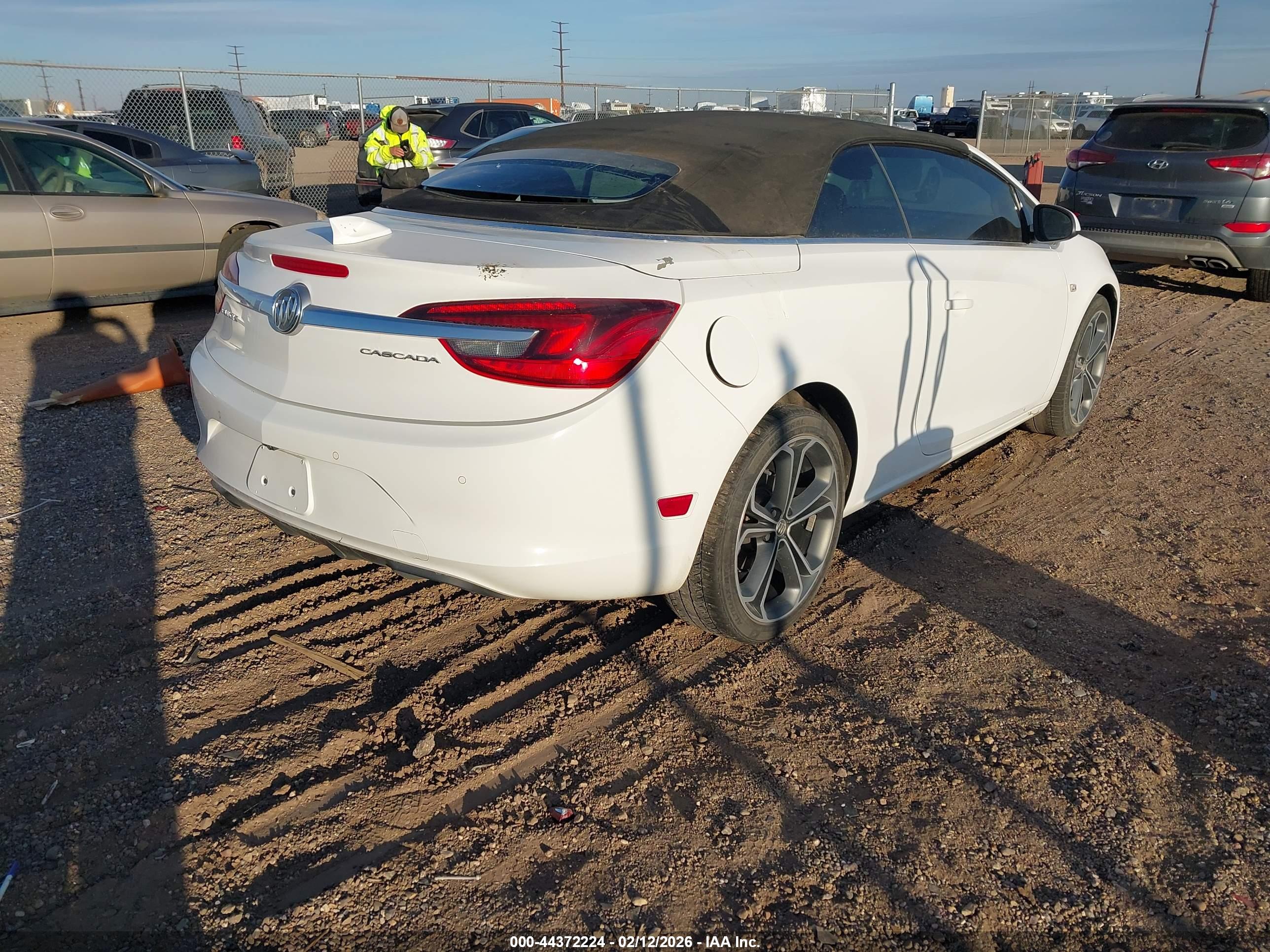 BUICK CASCADA image 4