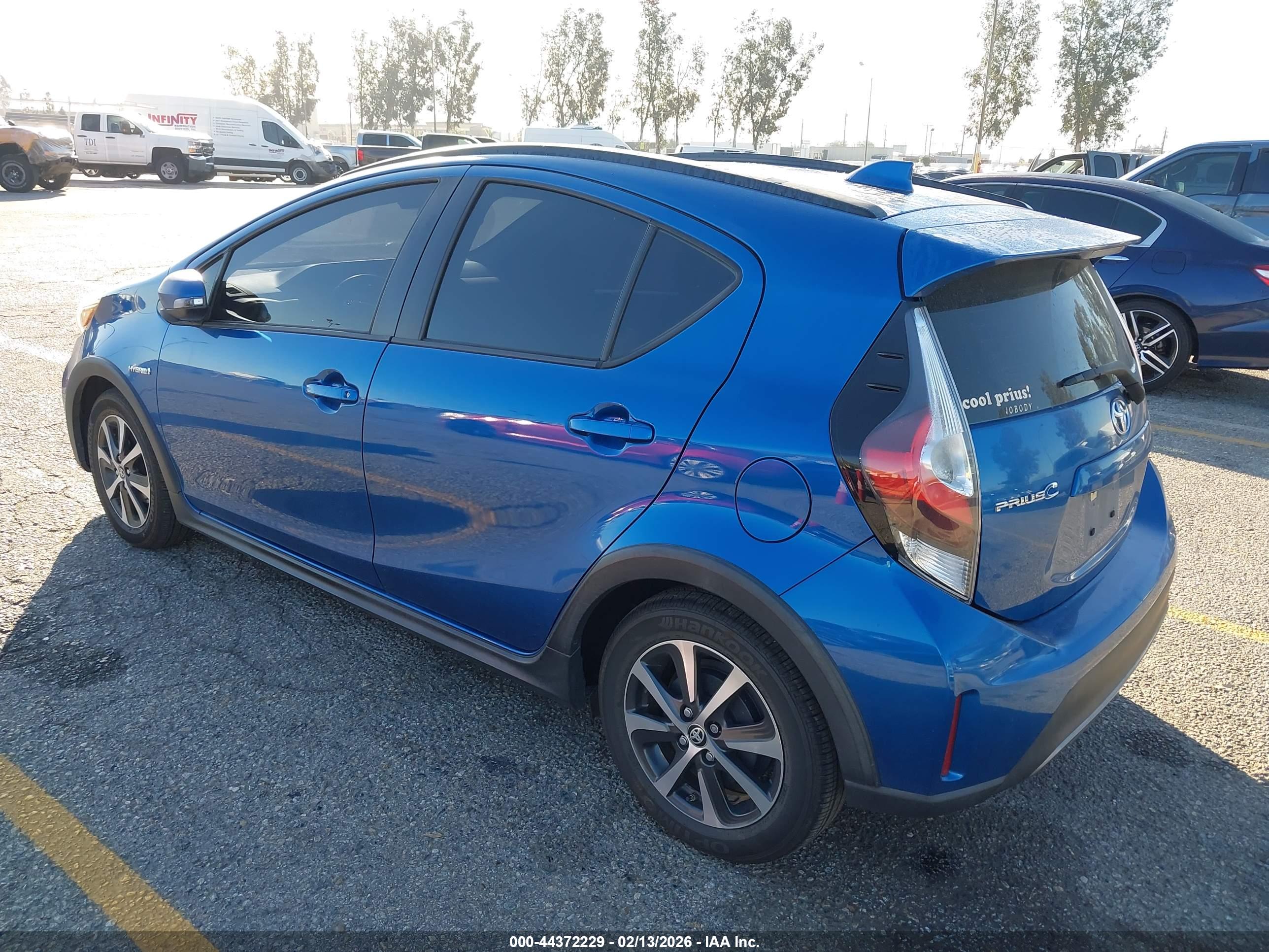 TOYOTA PRIUS image 3
