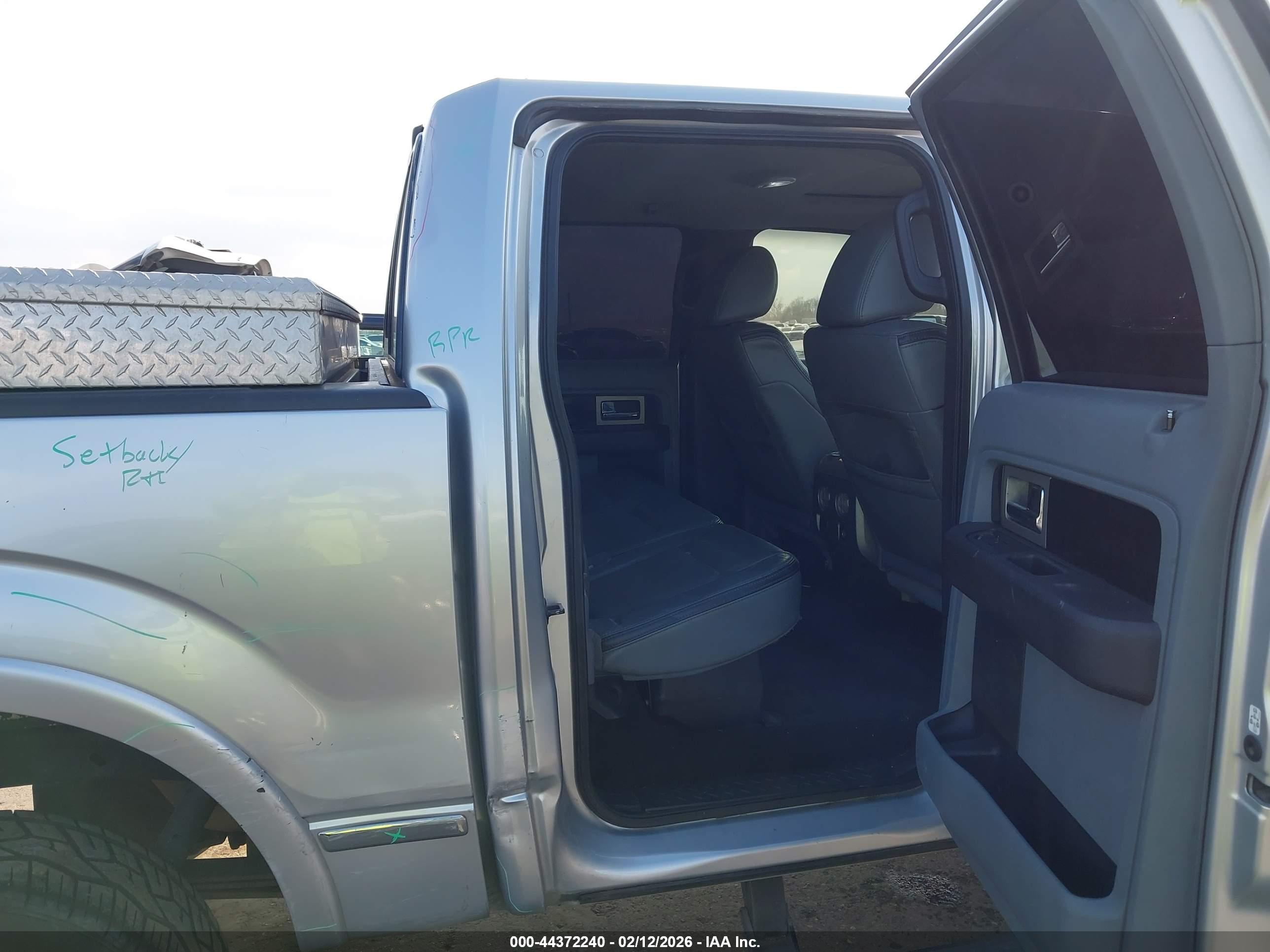FORD F-150 image 8