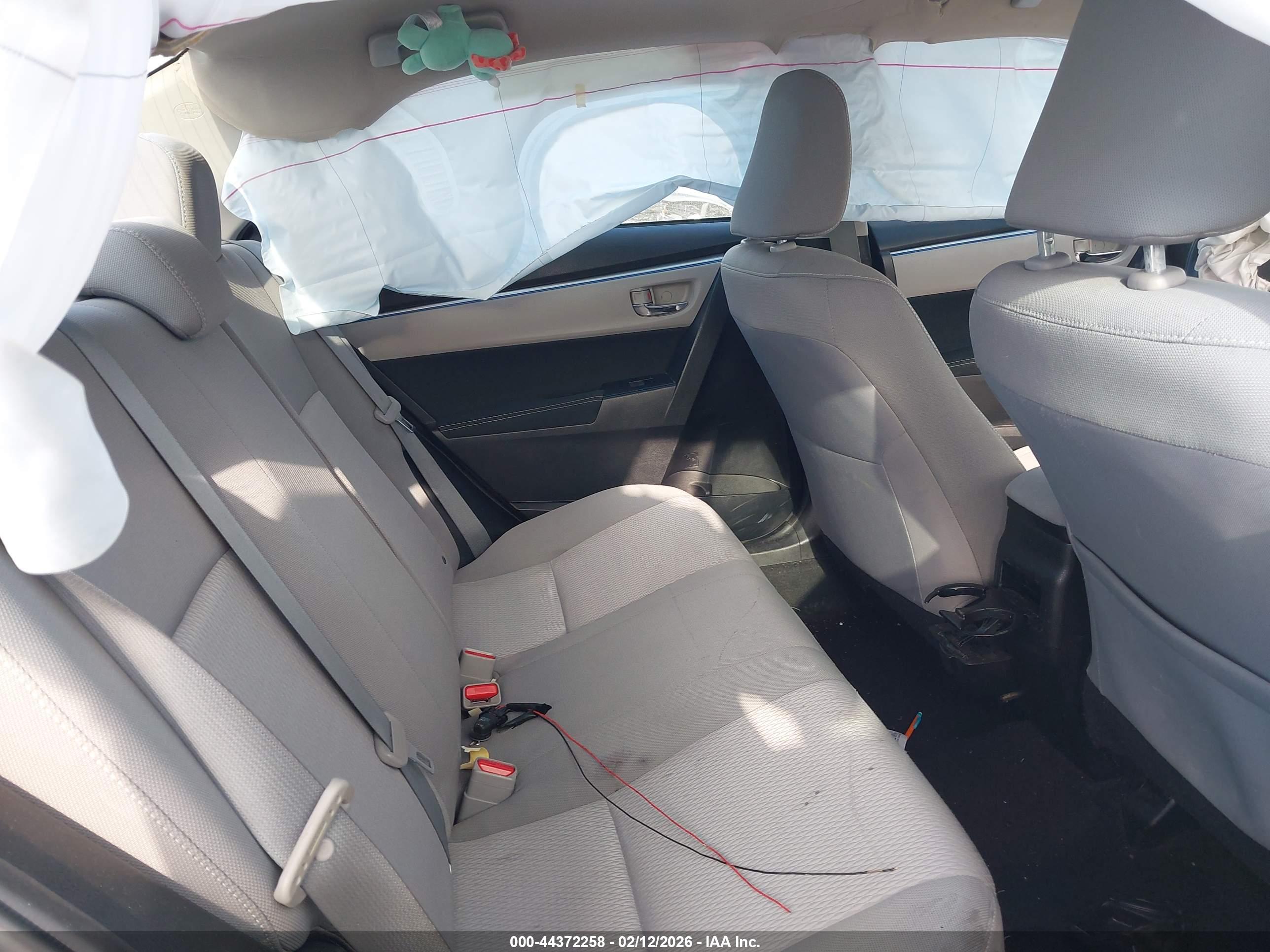 TOYOTA COROLLA image 8