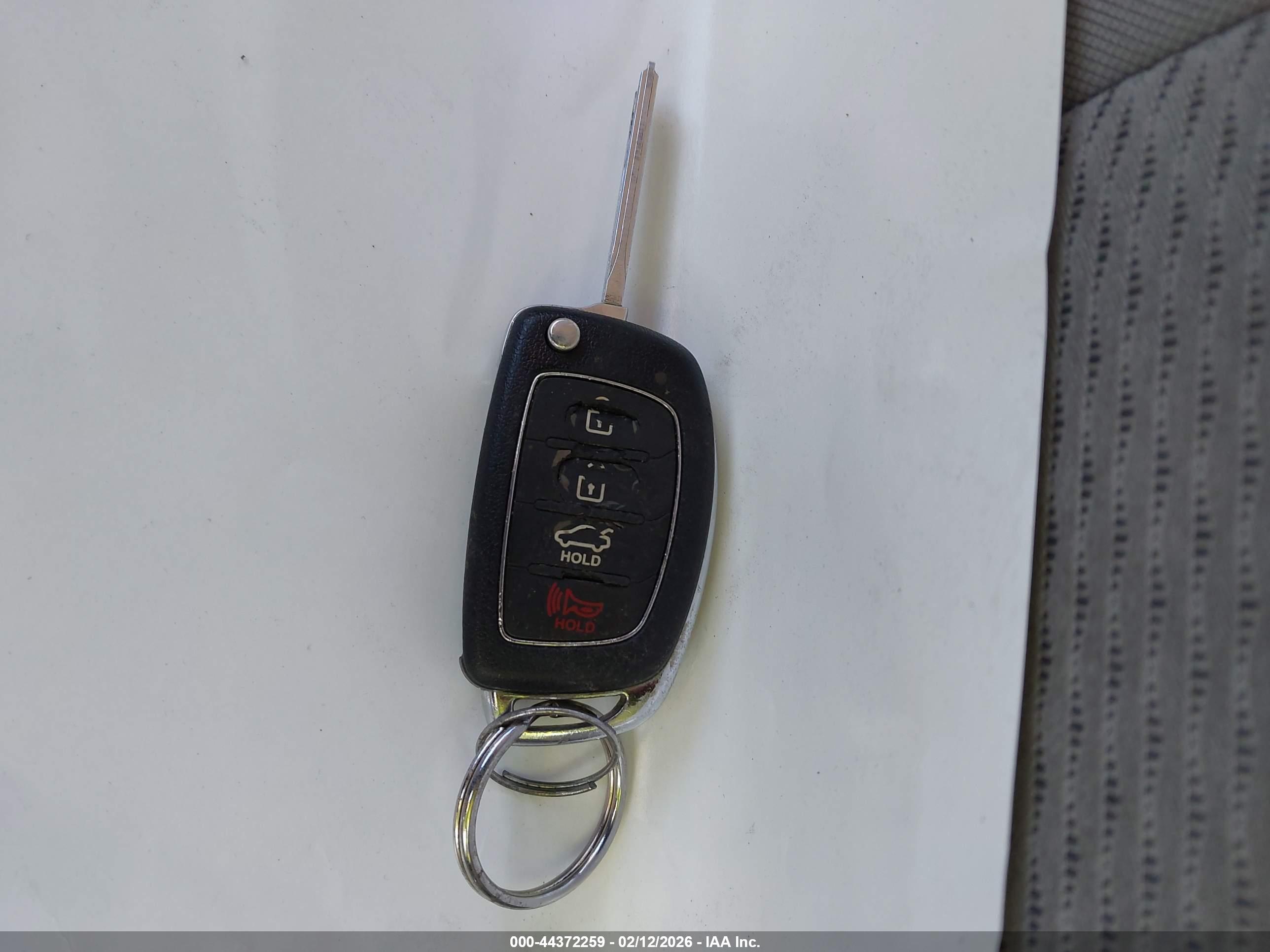 HYUNDAI SONATA image 11
