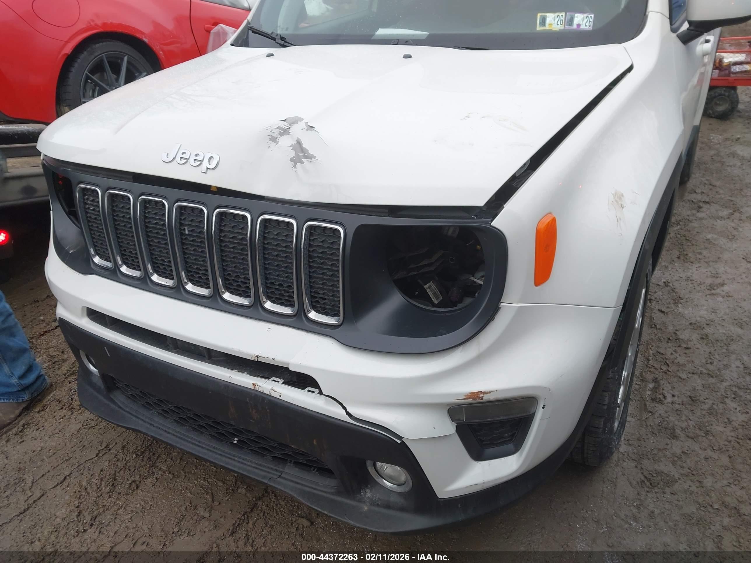JEEP RENEGADE image 6