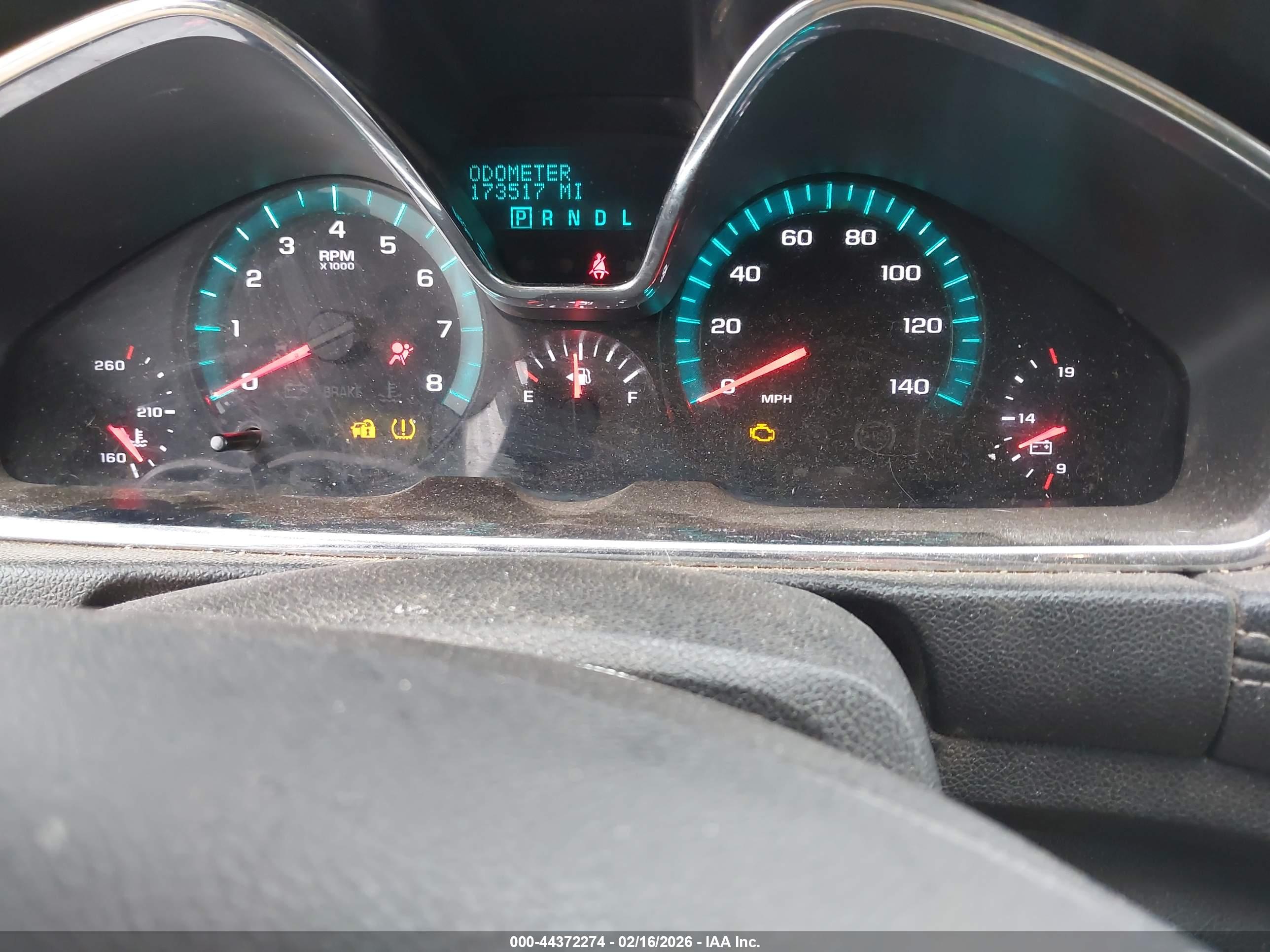 CHEVROLET TRAVERSE image 7