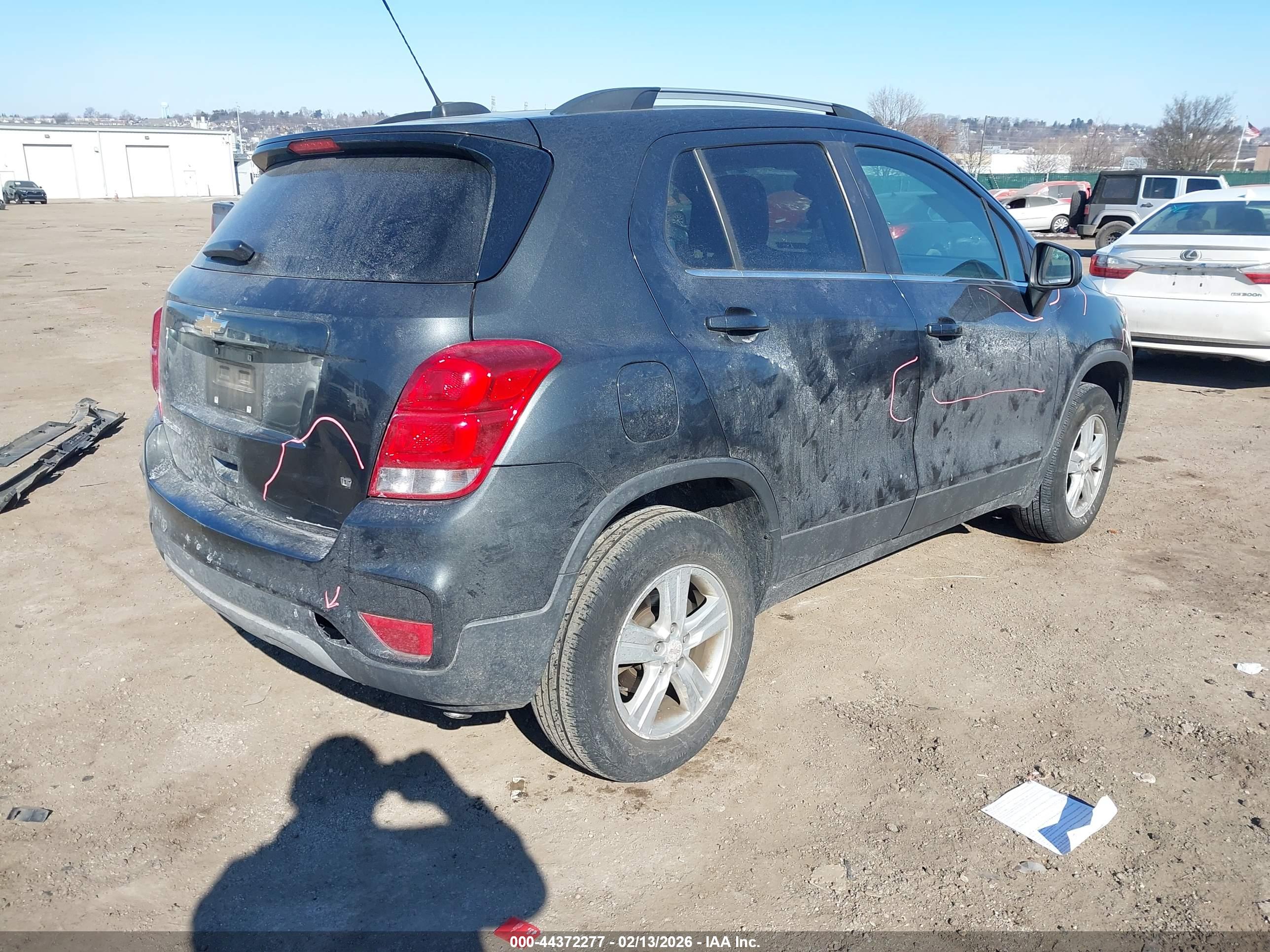 CHEVROLET TRAX image 4