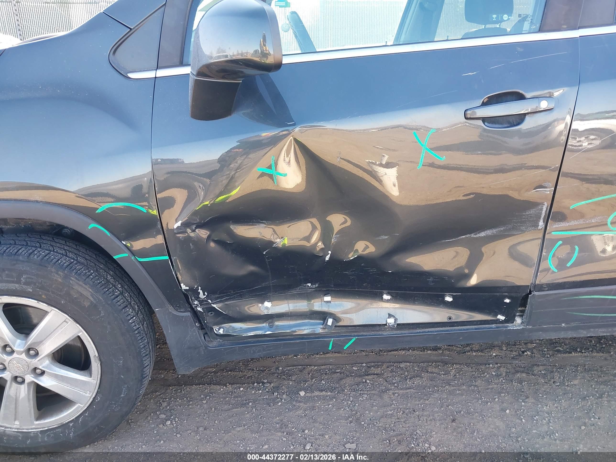 CHEVROLET TRAX image 6