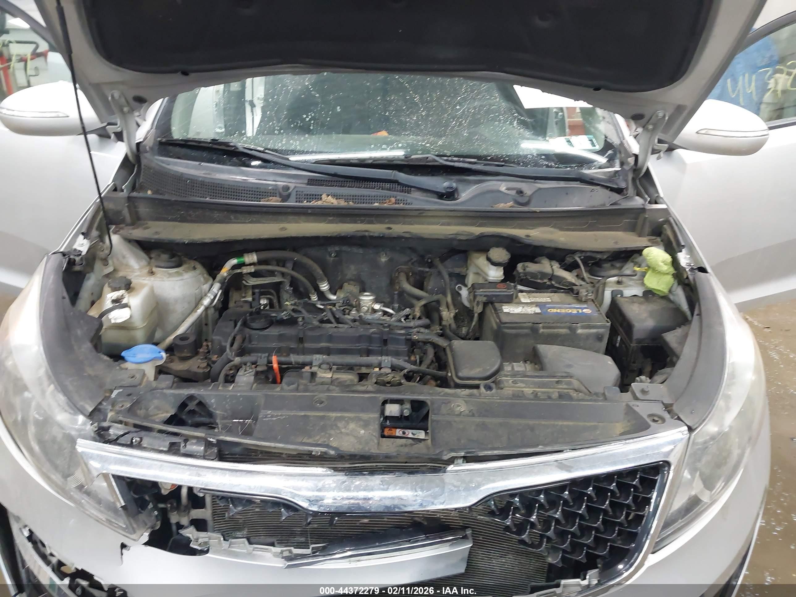 KIA SPORTAGE image 10
