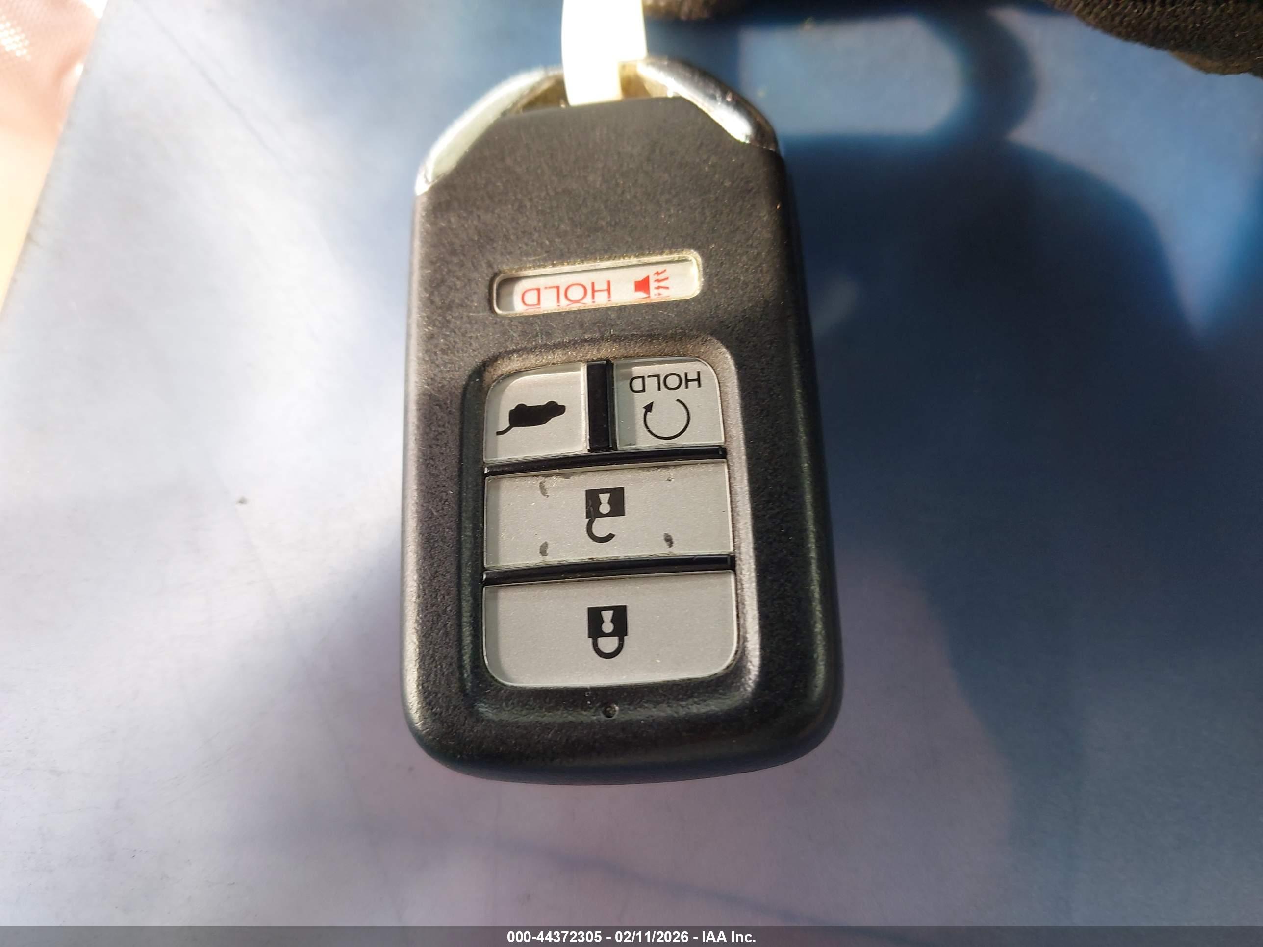 HONDA CR-V image 11