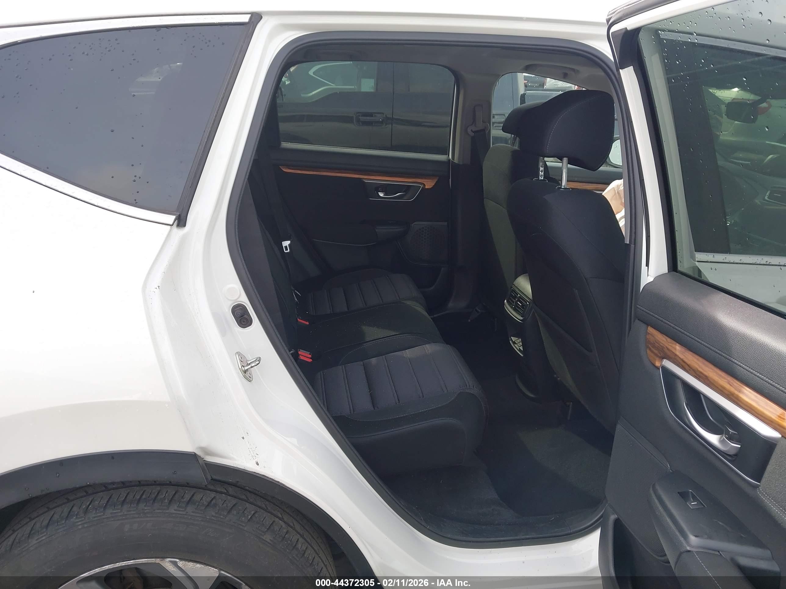 HONDA CR-V image 8