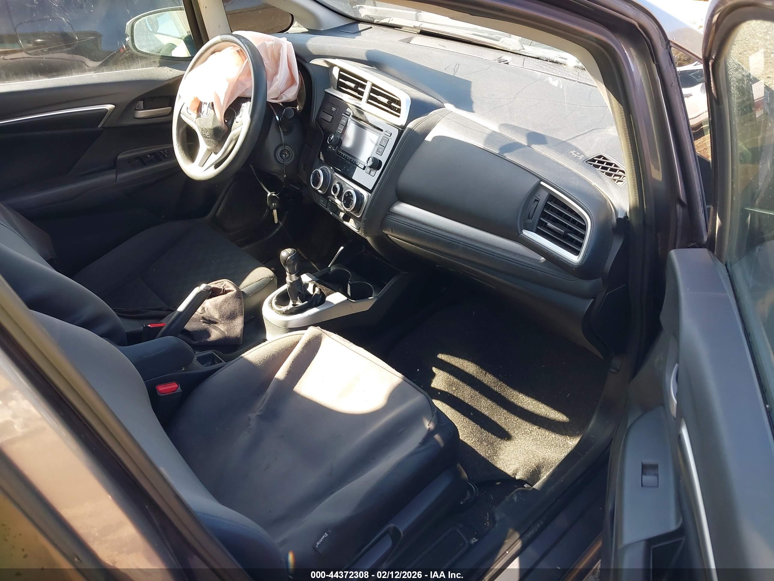 HONDA FIT image 5