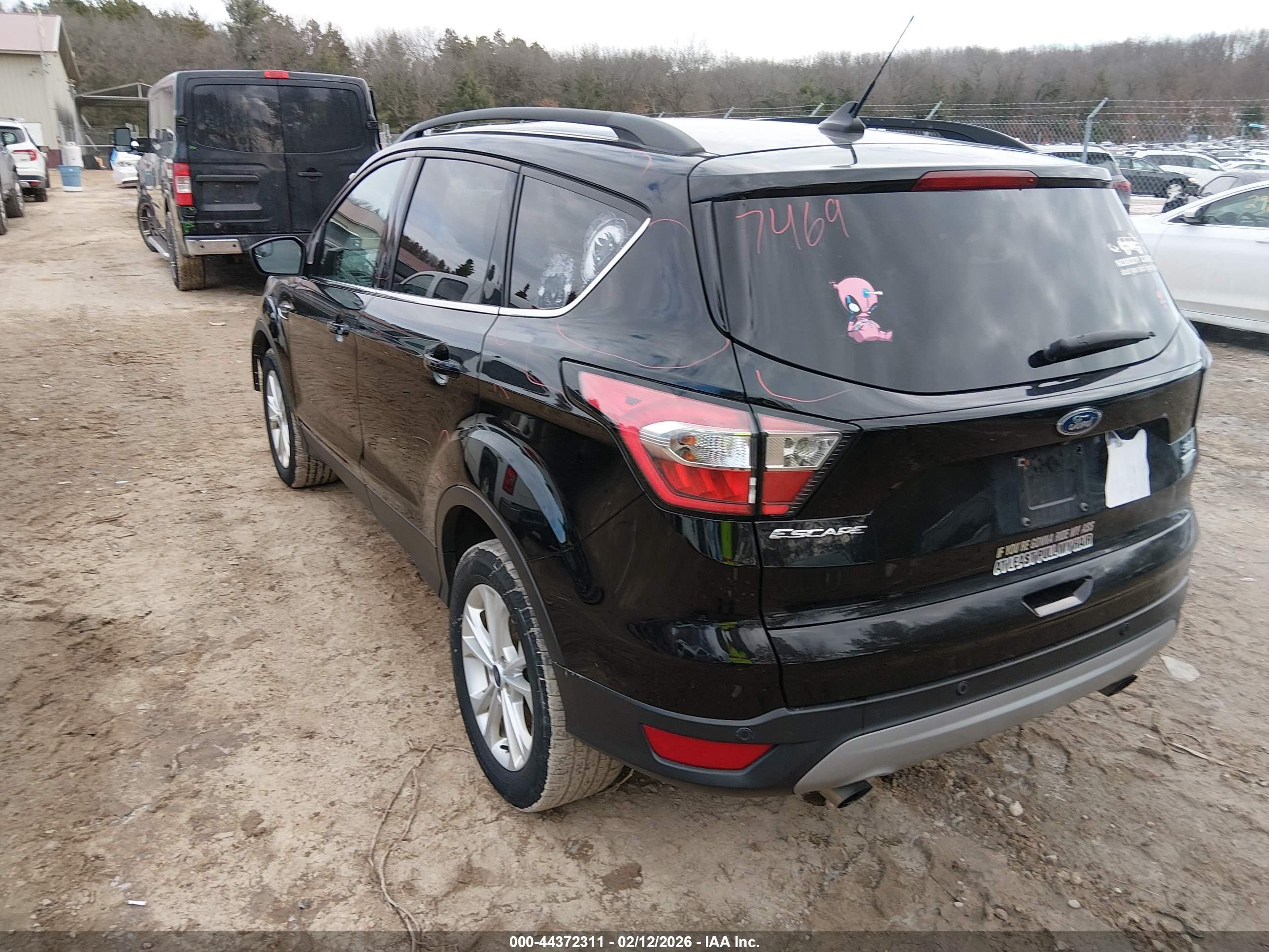 FORD ESCAPE image 3