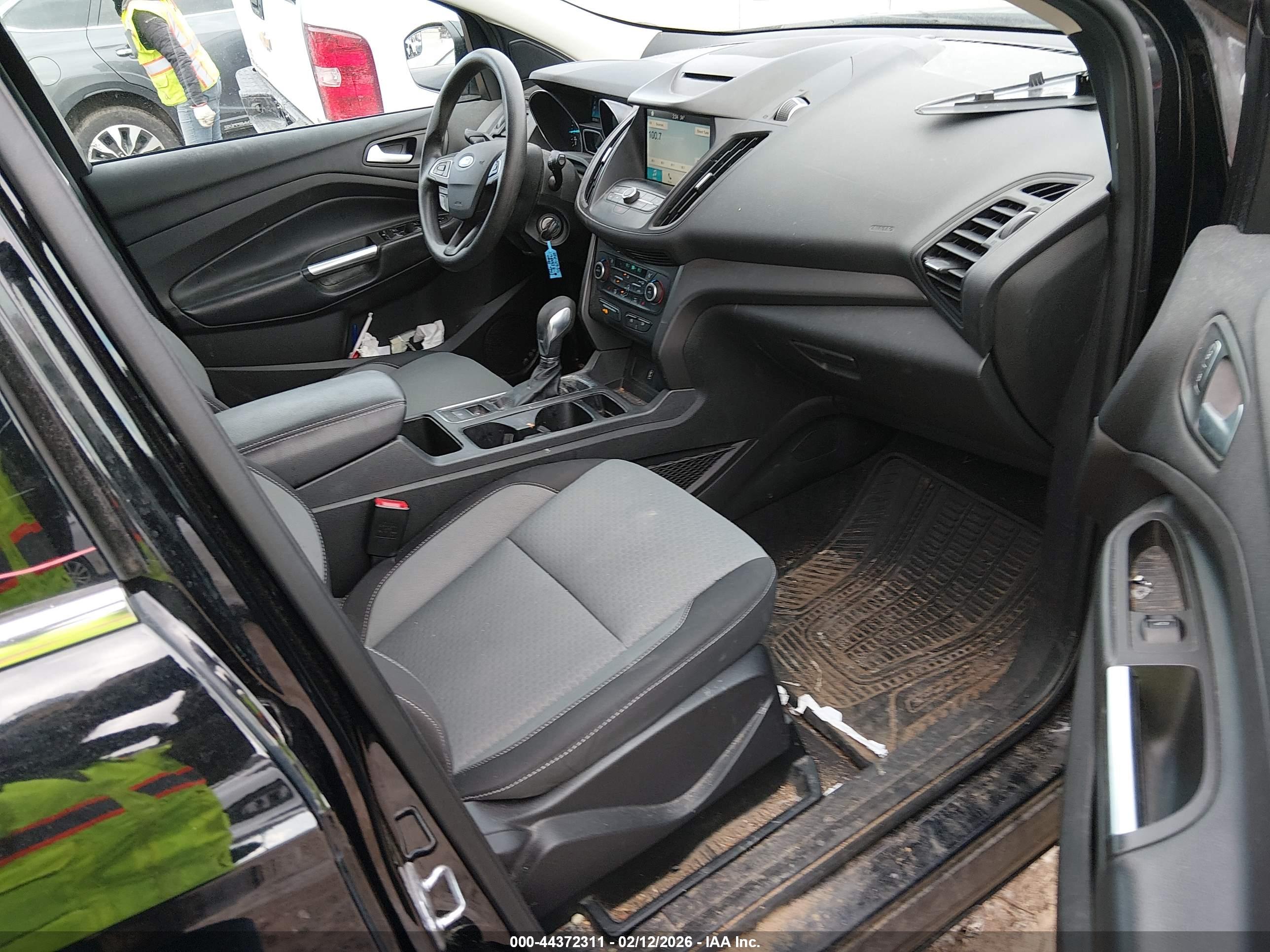 FORD ESCAPE image 5