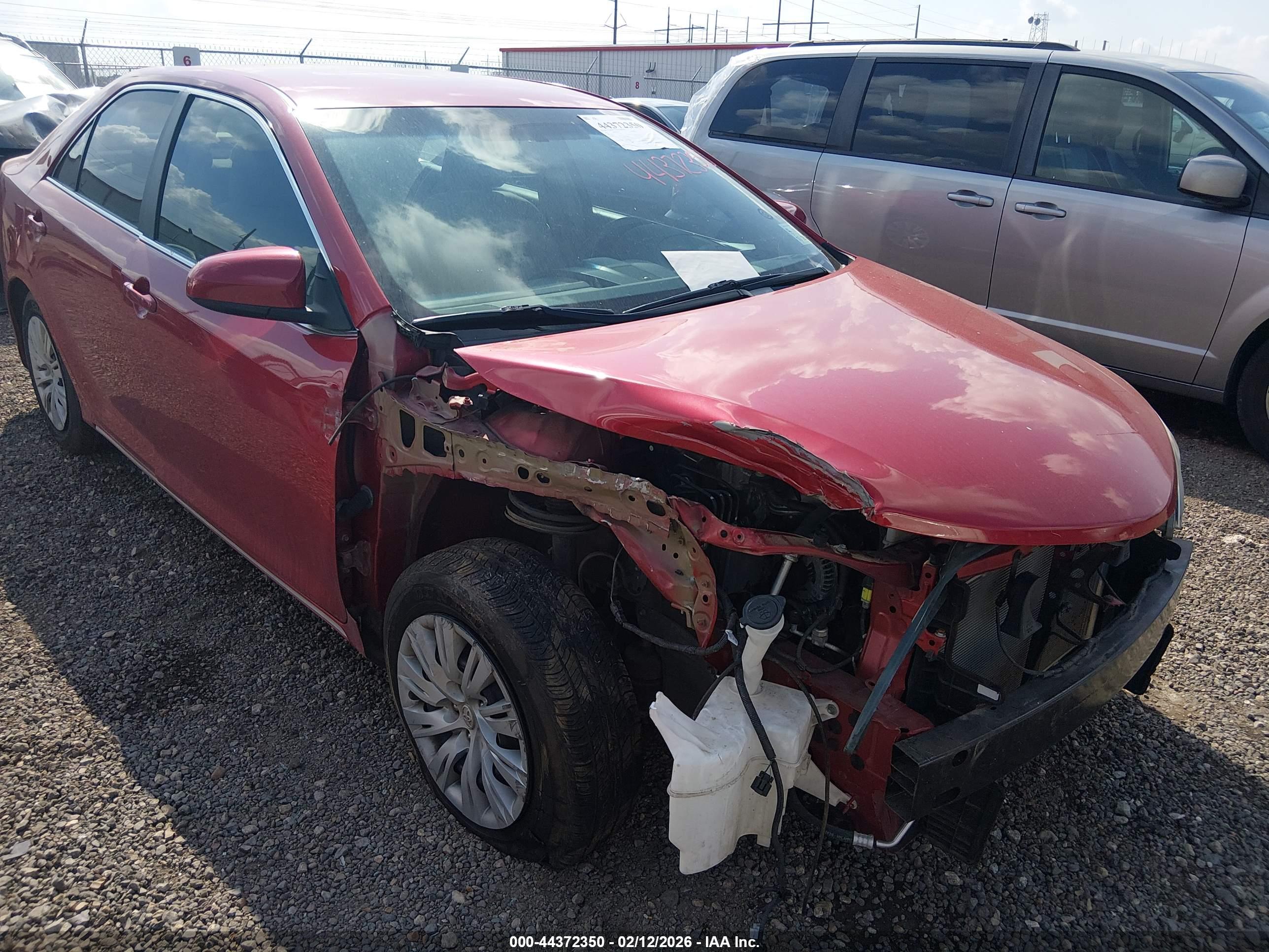 TOYOTA CAMRY image 6