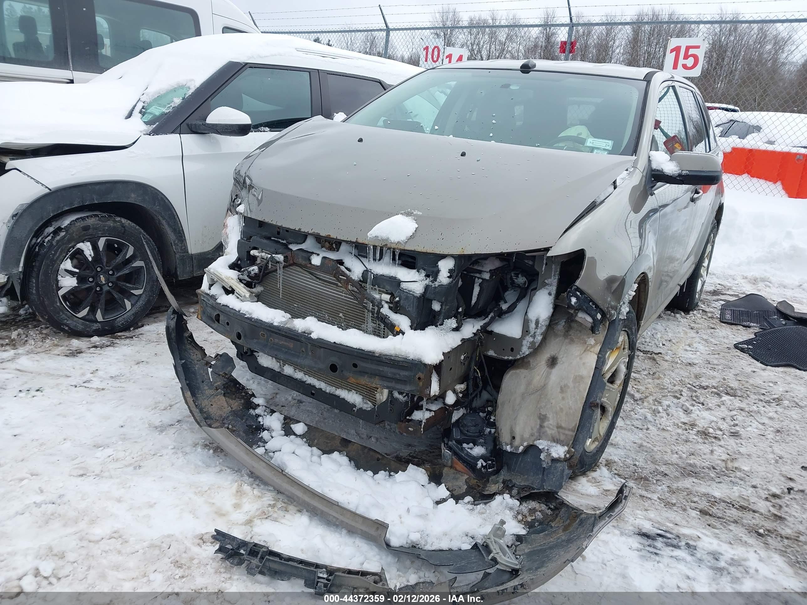 FORD EDGE image 2