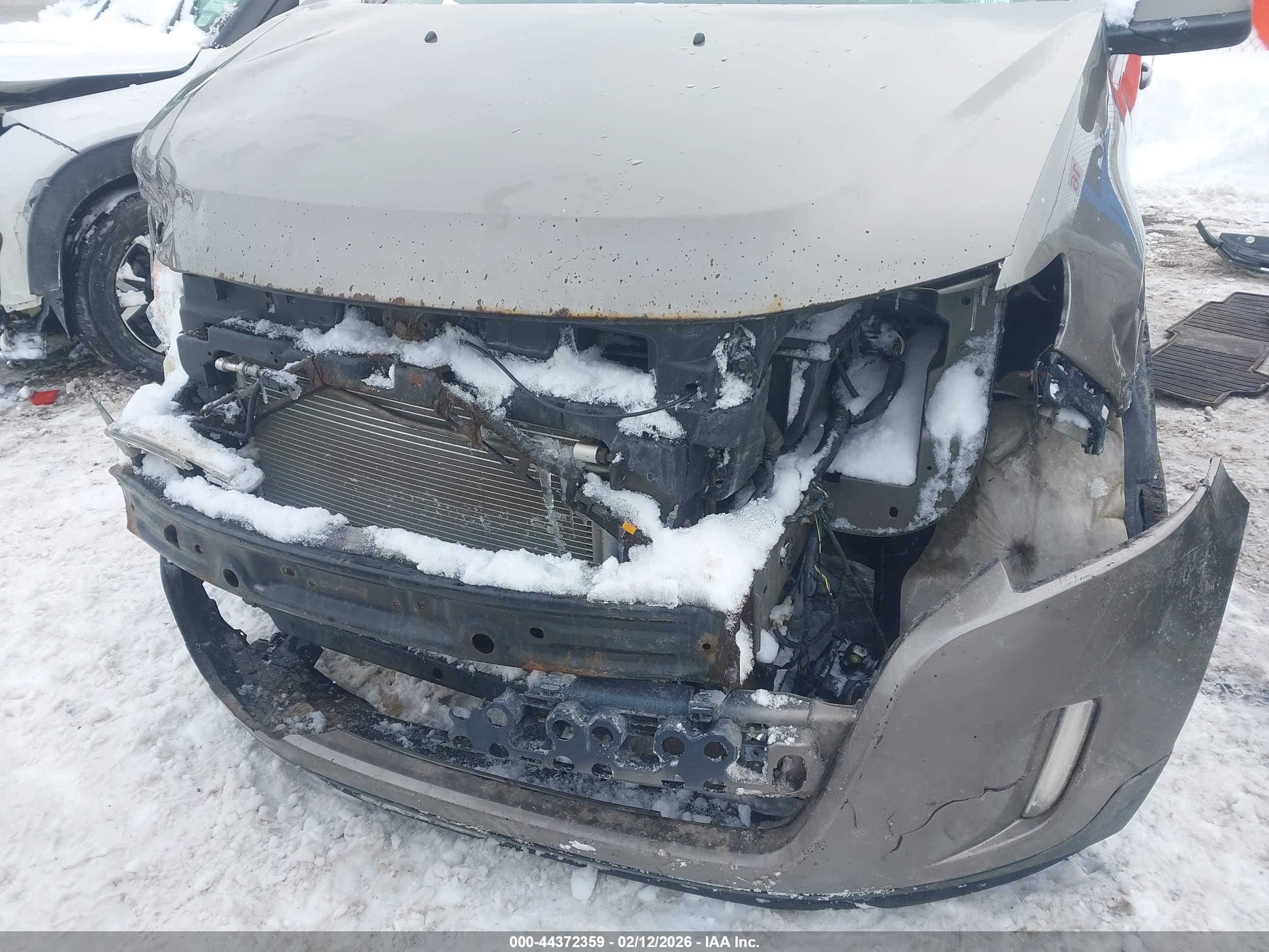FORD EDGE image 6