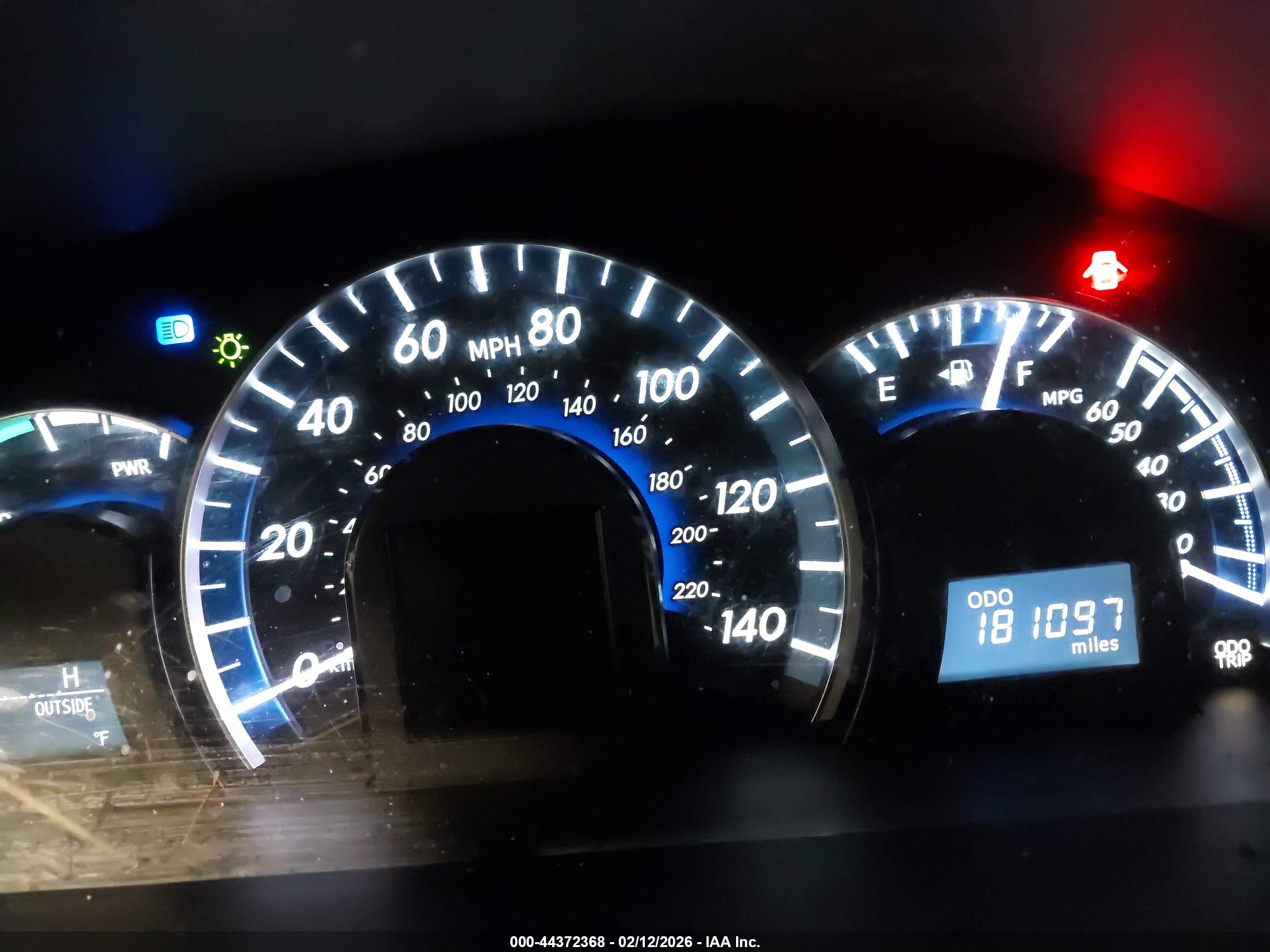 TOYOTA CAMRY image 7
