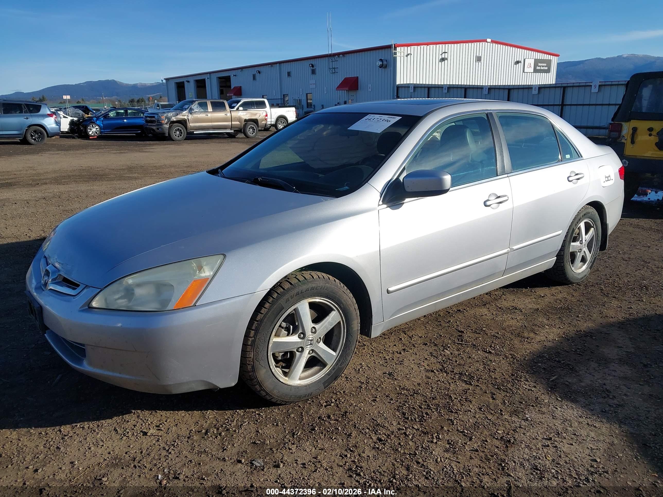 HONDA ACCORD image 2