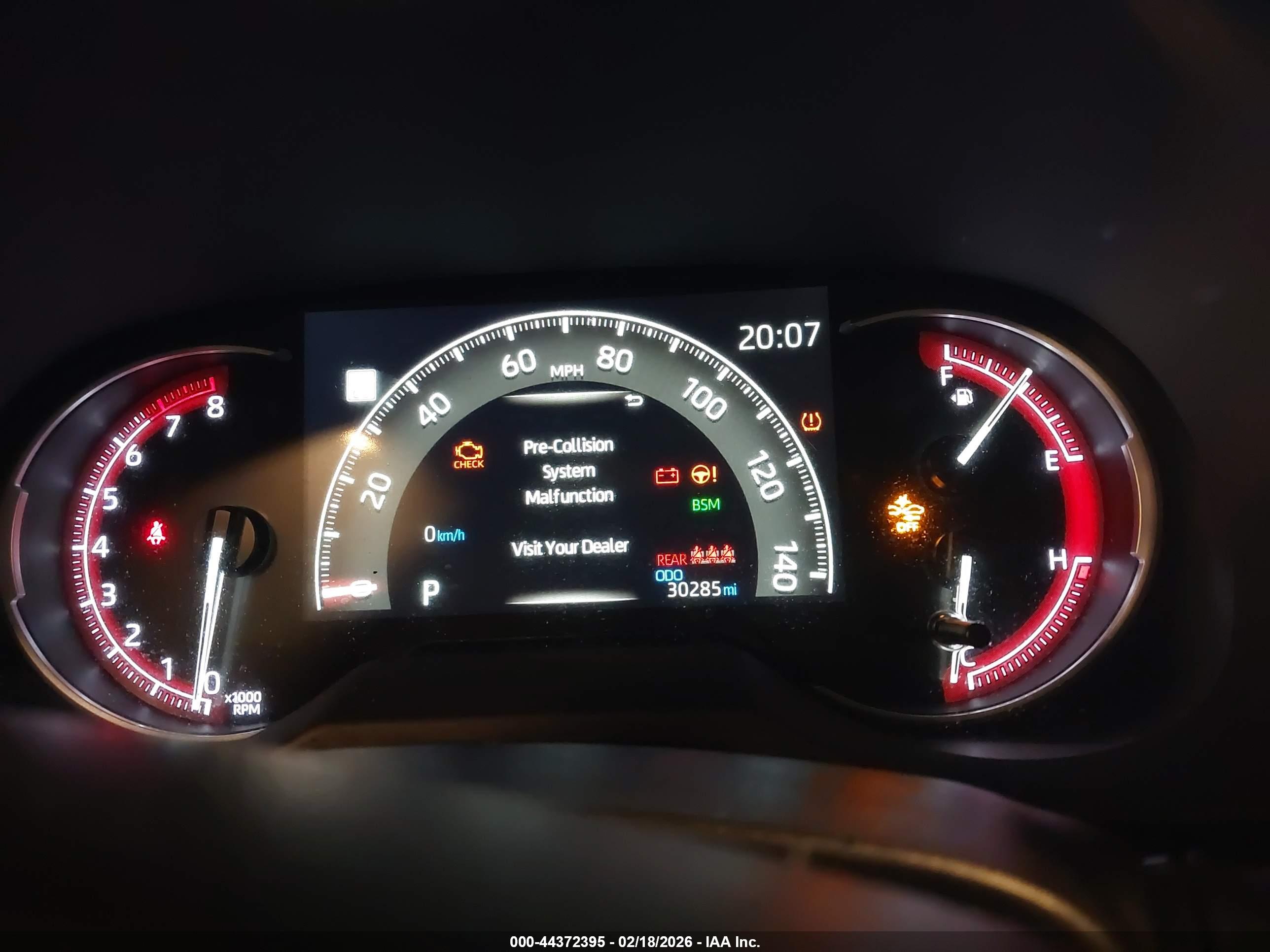 TOYOTA RAV4 image 7