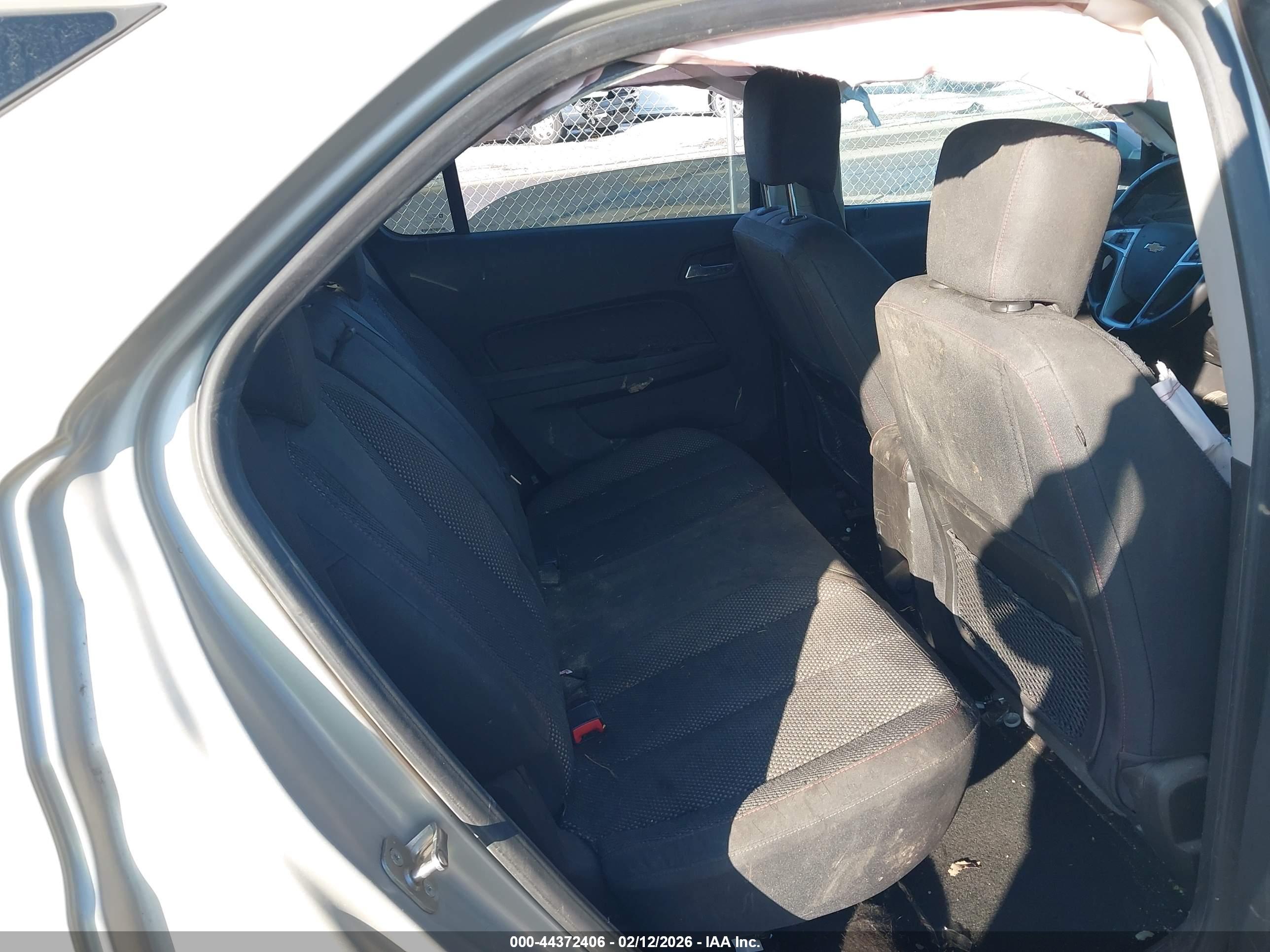 CHEVROLET EQUINOX image 8