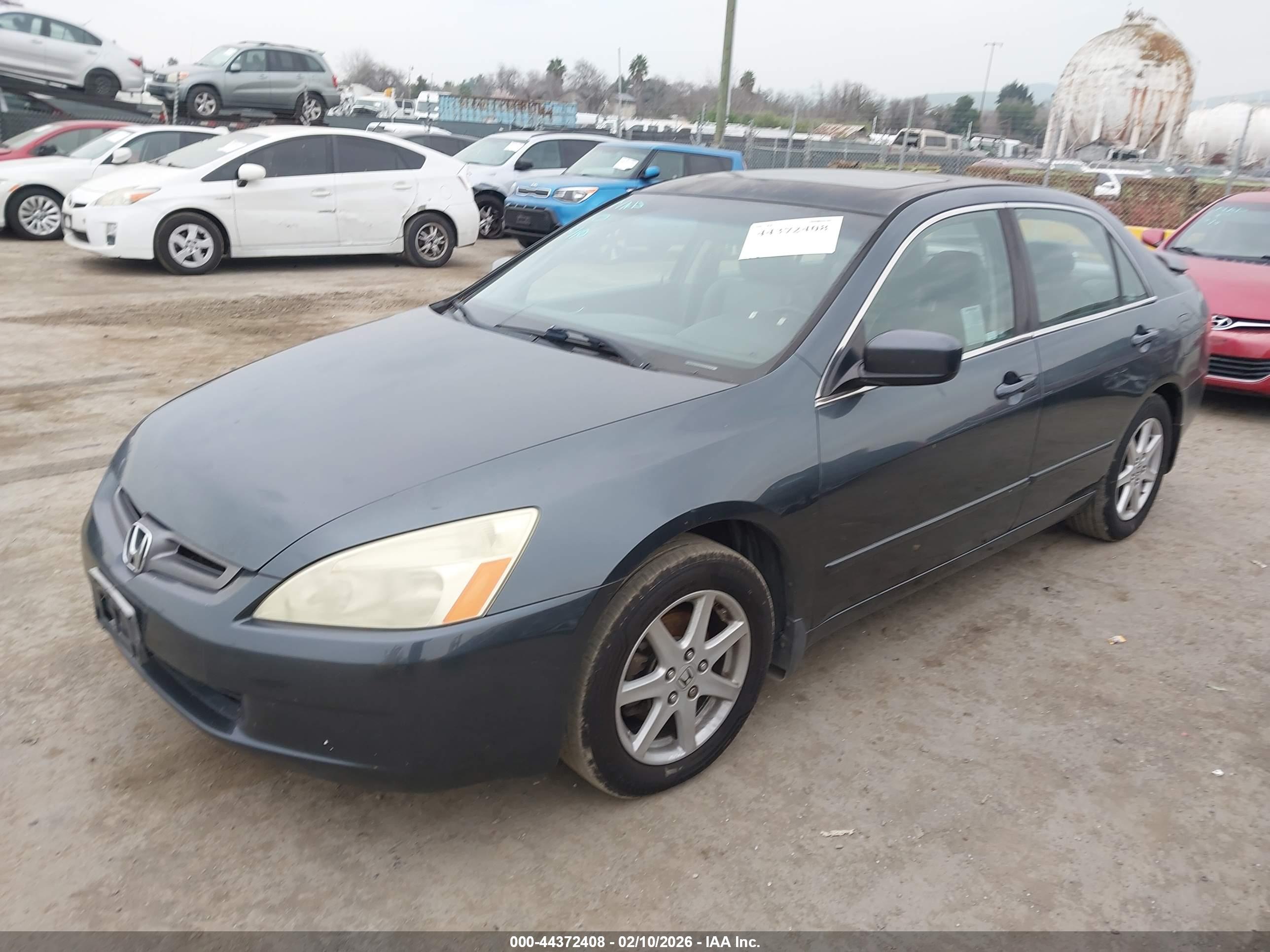 HONDA ACCORD image 2
