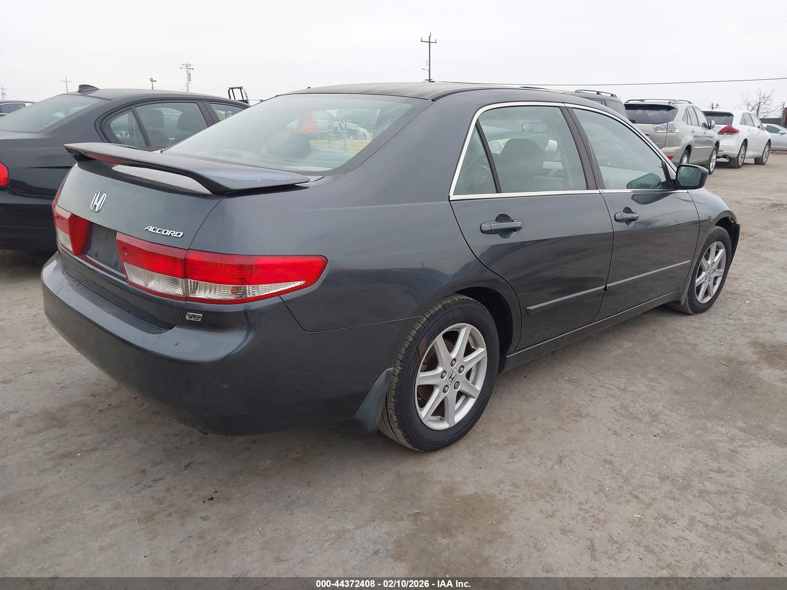 HONDA ACCORD image 4