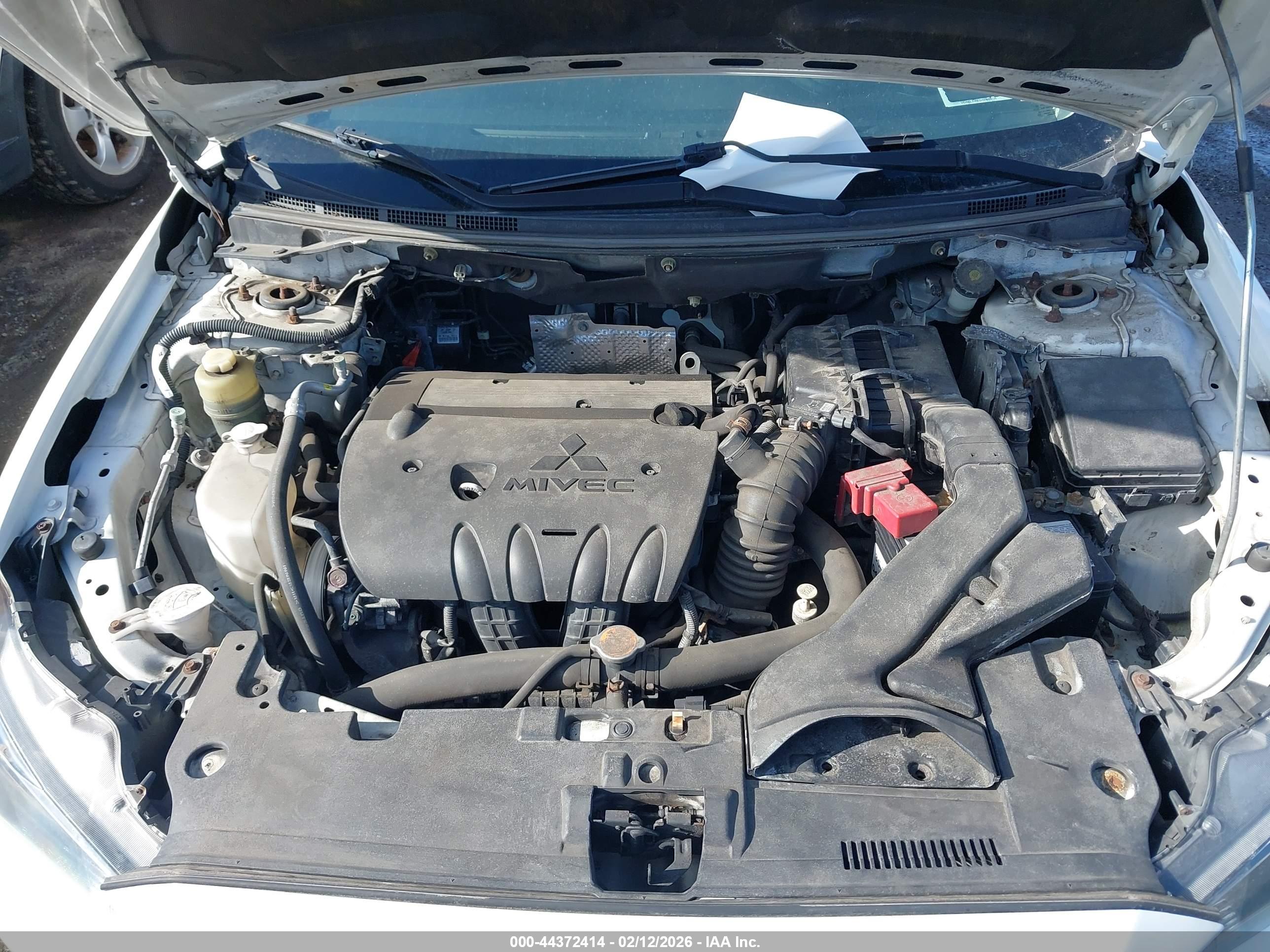 MITSUBISHI LANCER image 10