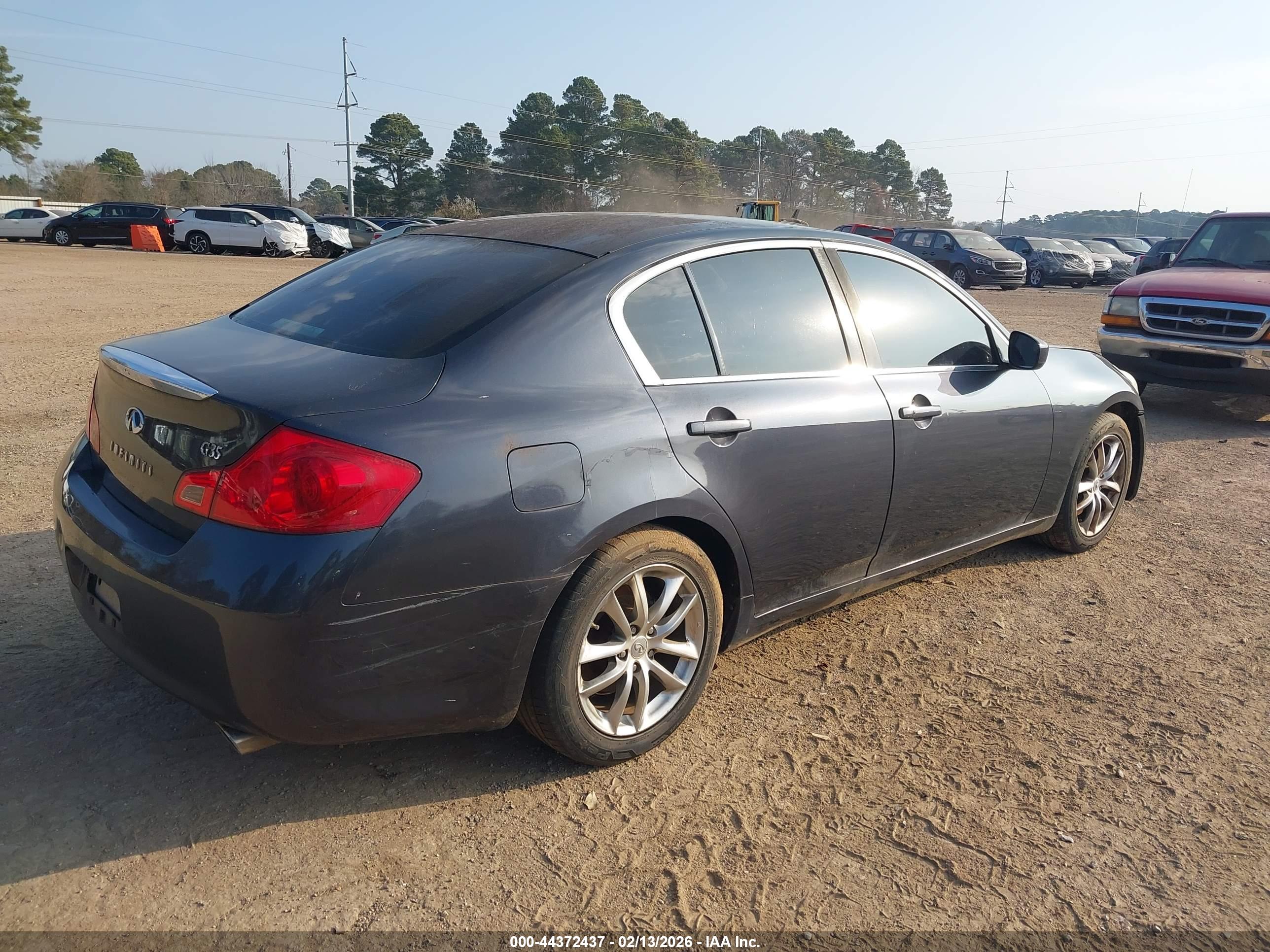 INFINITI G35 image 4