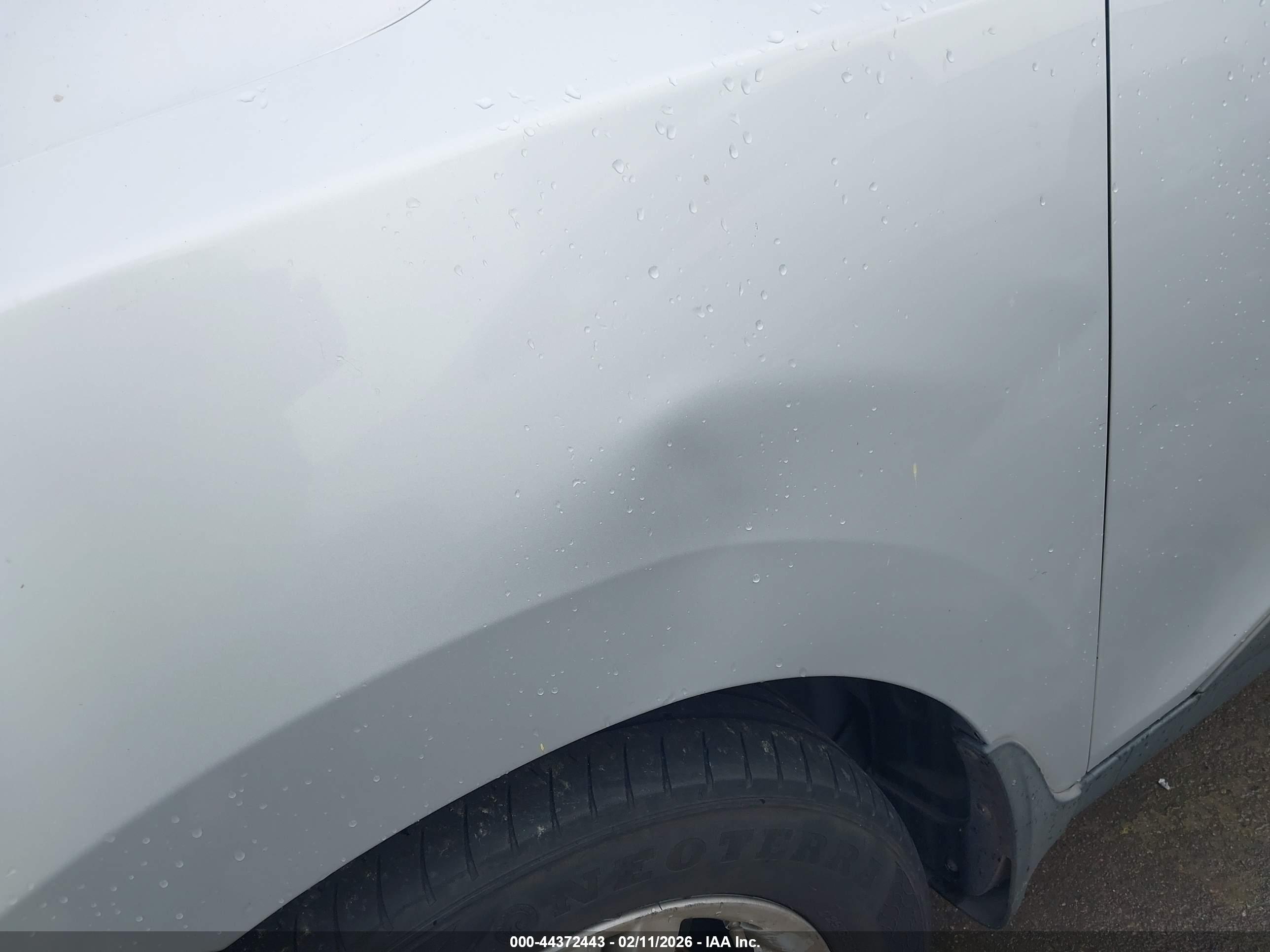 HYUNDAI TUCSON image 6