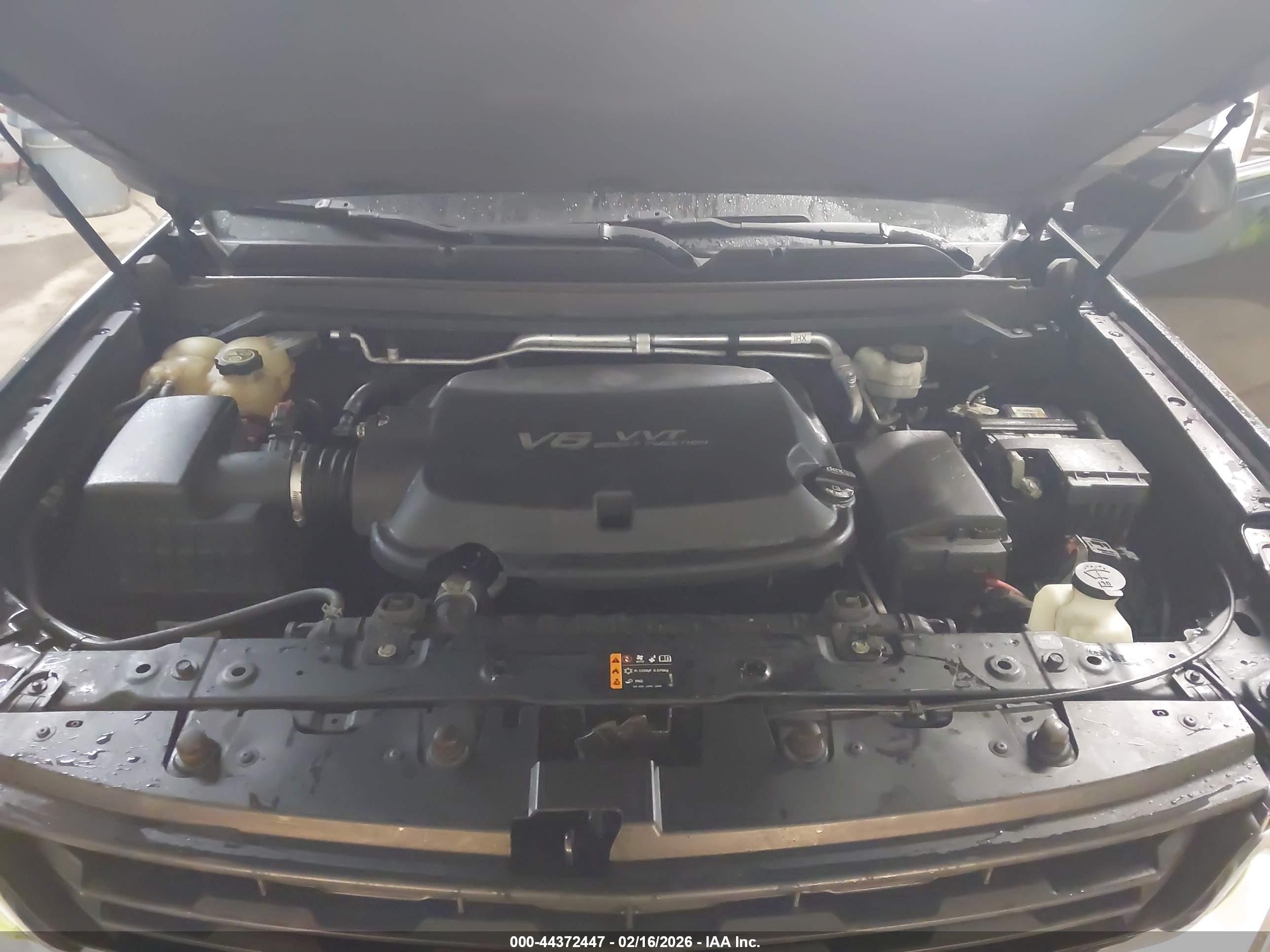 CHEVROLET COLORADO image 10