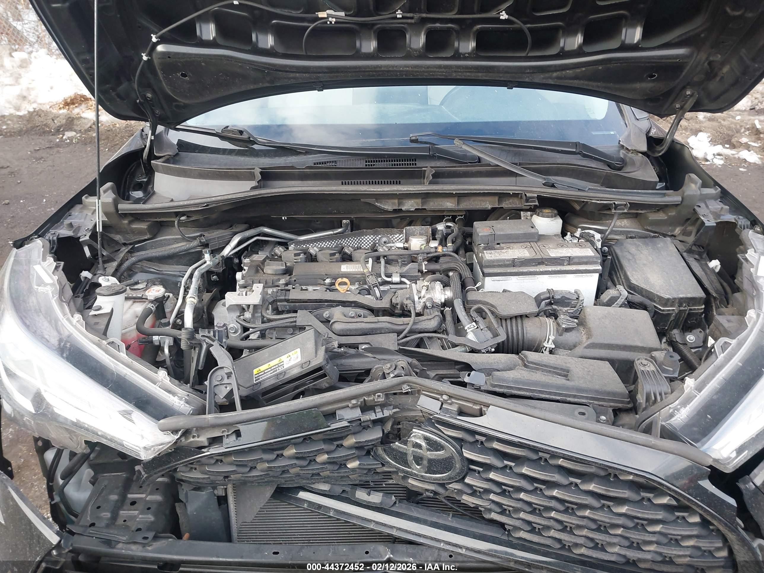 TOYOTA COROLLA image 10