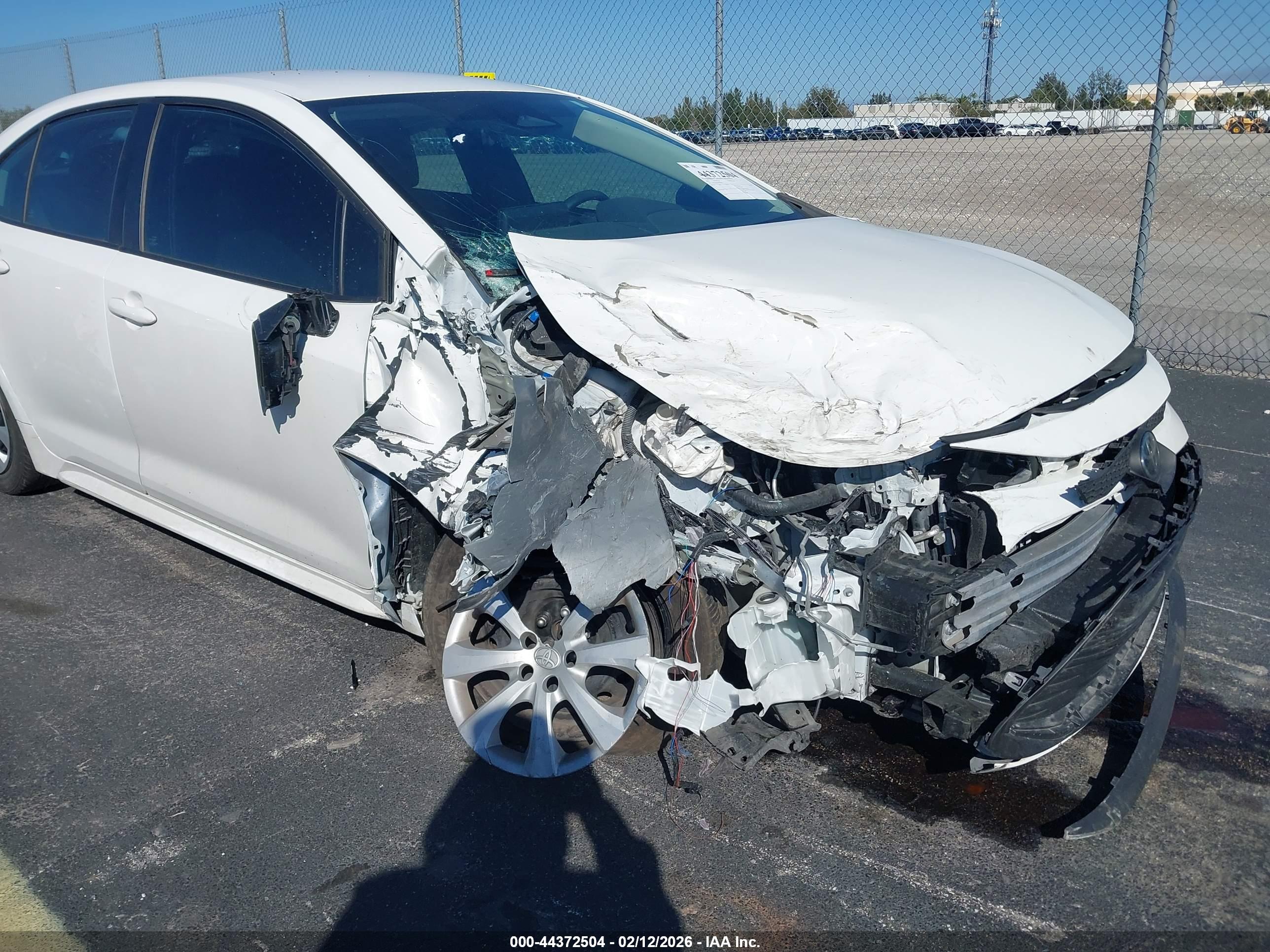 TOYOTA COROLLA image 6